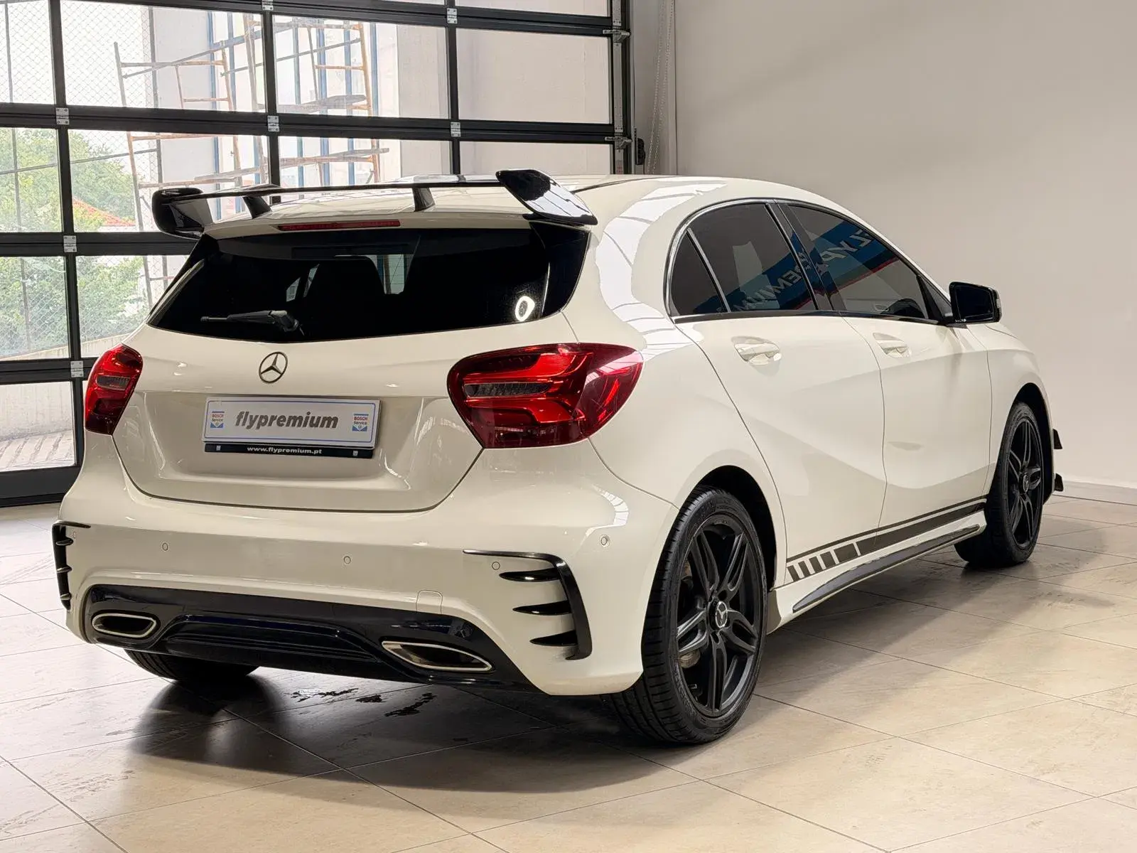 Mercedes-Benz A 180 d 7G-DCT AMG Line 31