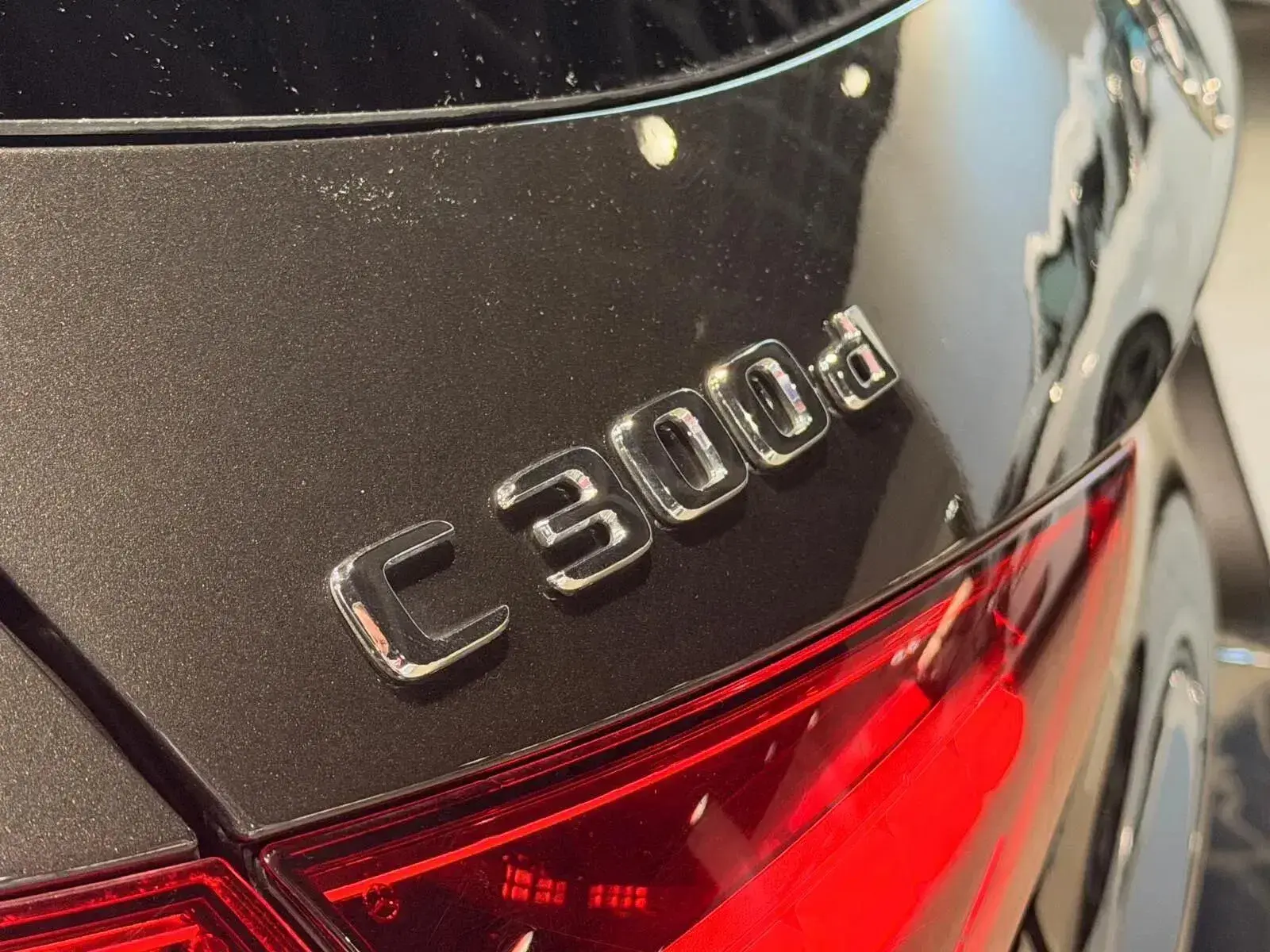 Mercedes-Benz C 300 d AMG Line 31