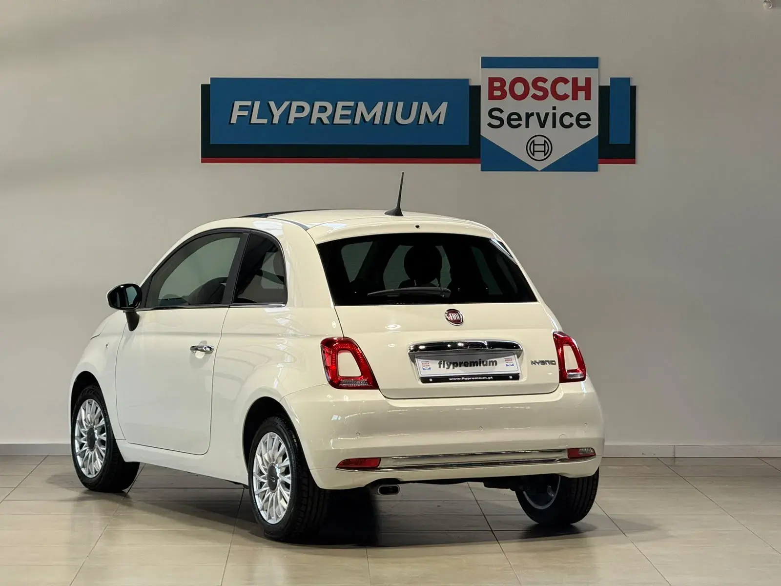 Fiat 500 1.0 Hybrid Lounge 25