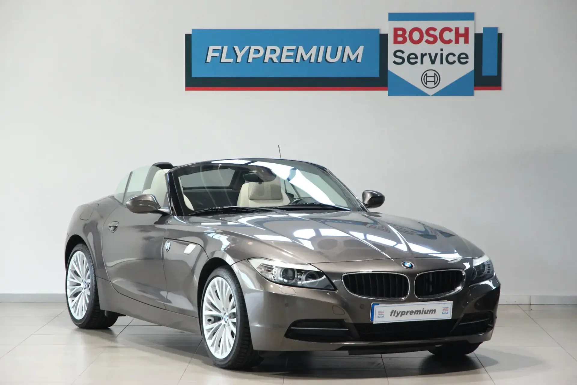 BMW Z4 23 i Auto 12
