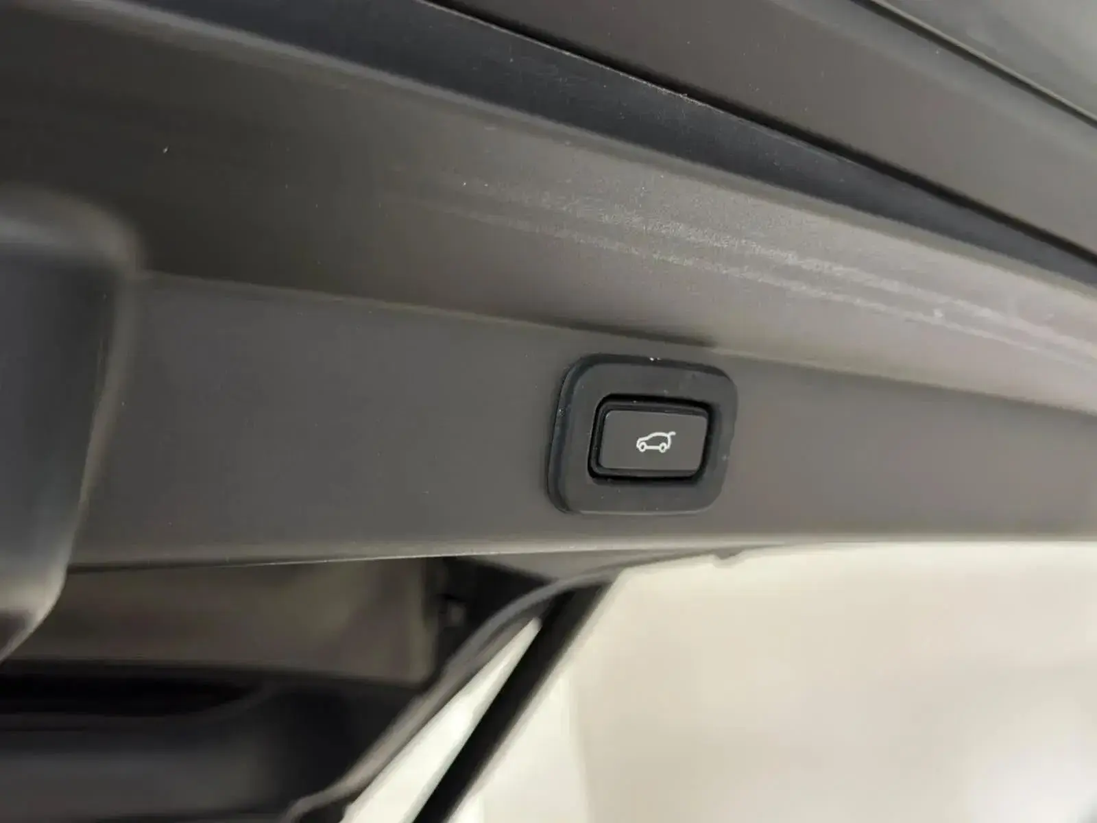Land Rover Range Rover Sport 3.0 P440e Dynamic SE 44