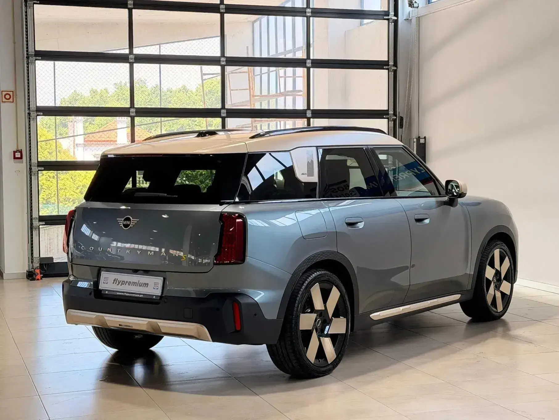 MINI Countryman SE Favoured L 37