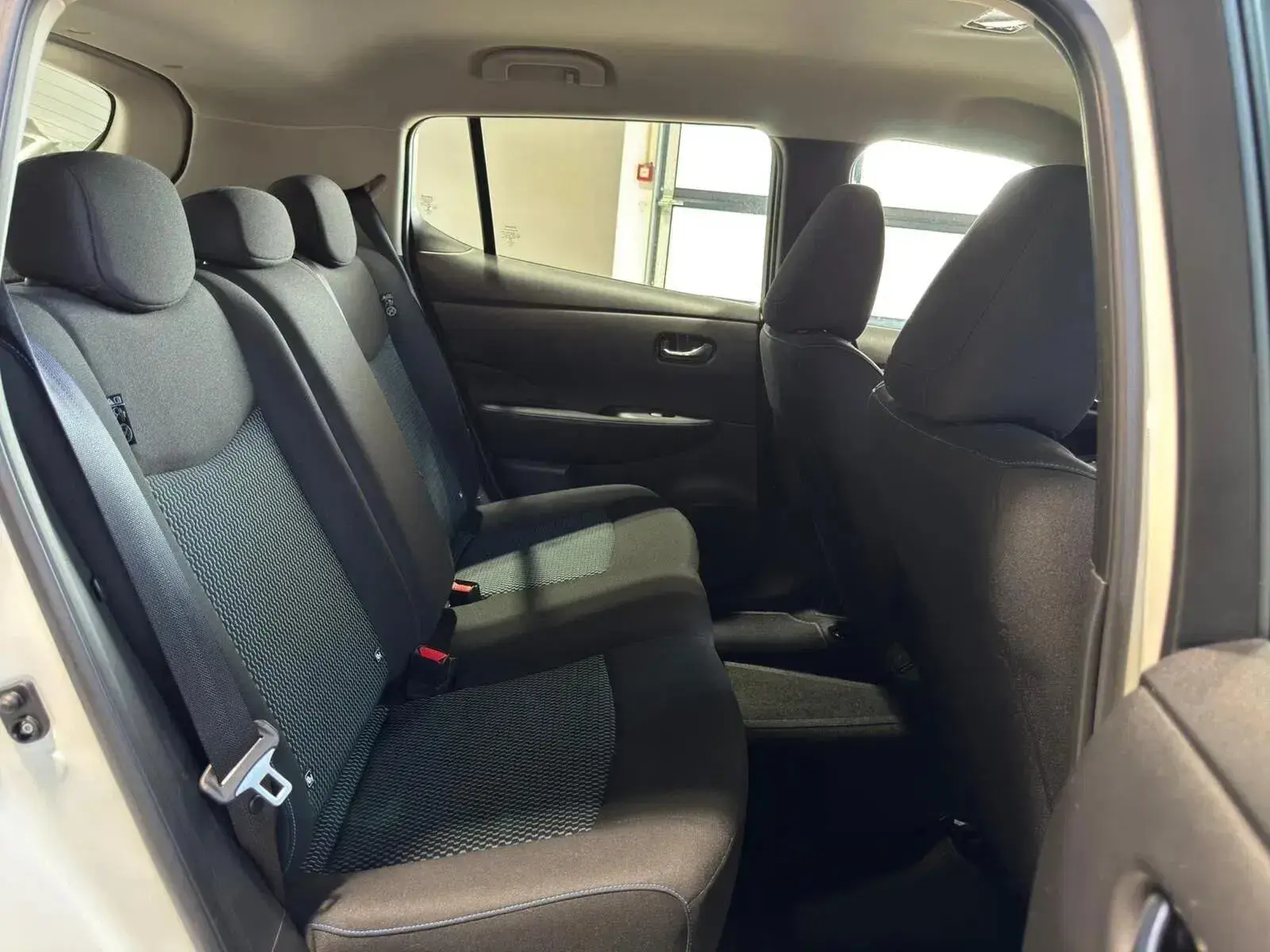 Nissan Leaf 40 kWh 14