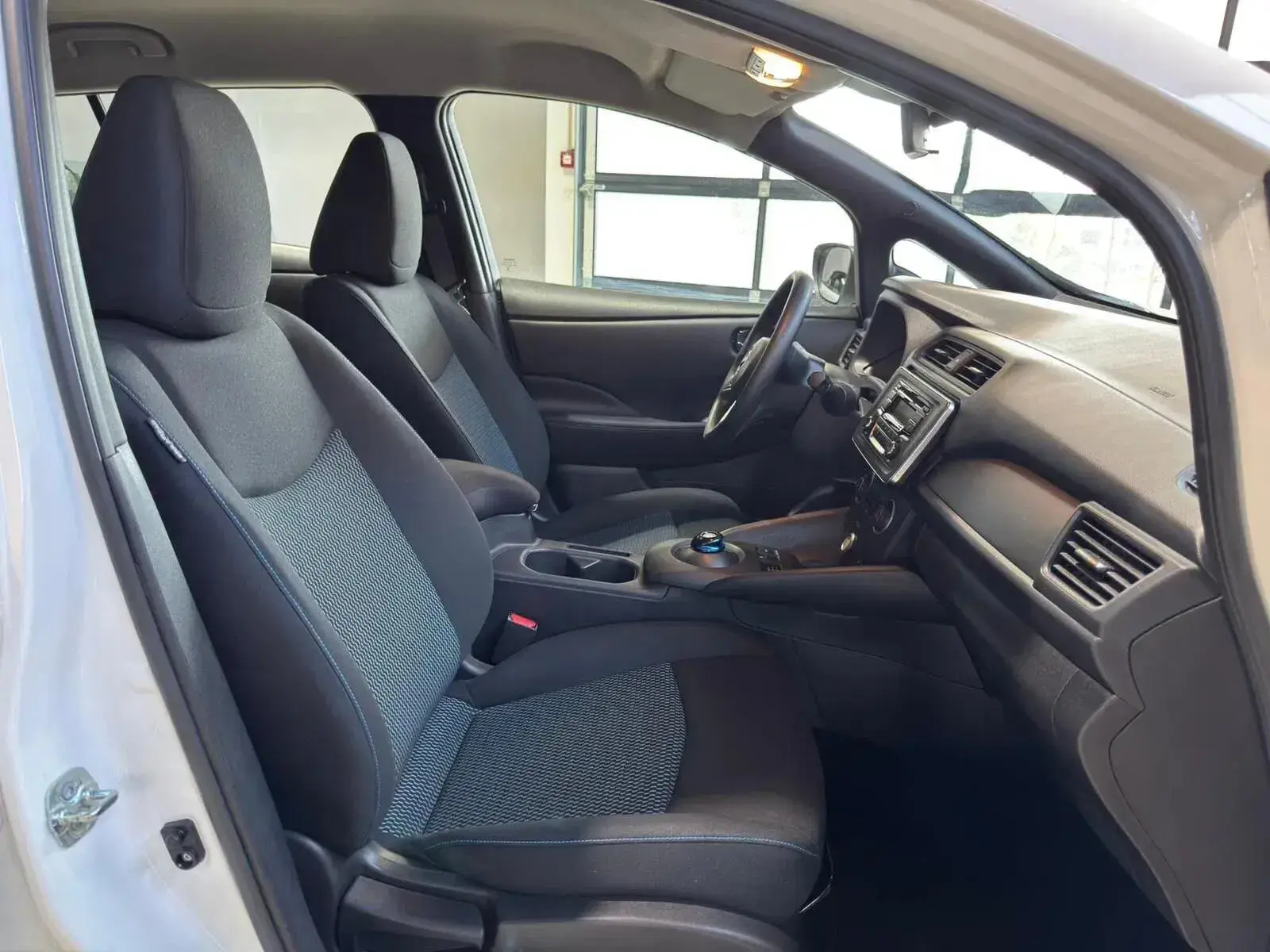 Nissan Leaf 40 kWh 27