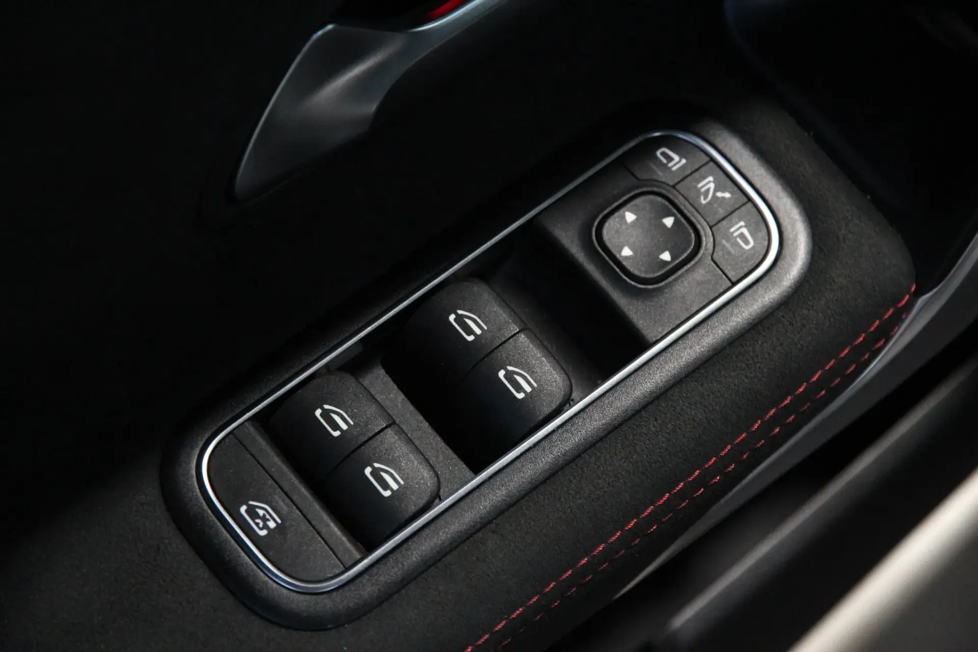 Mercedes-Benz A 35 AMG 4Matic Speedshift DCT 7G 9