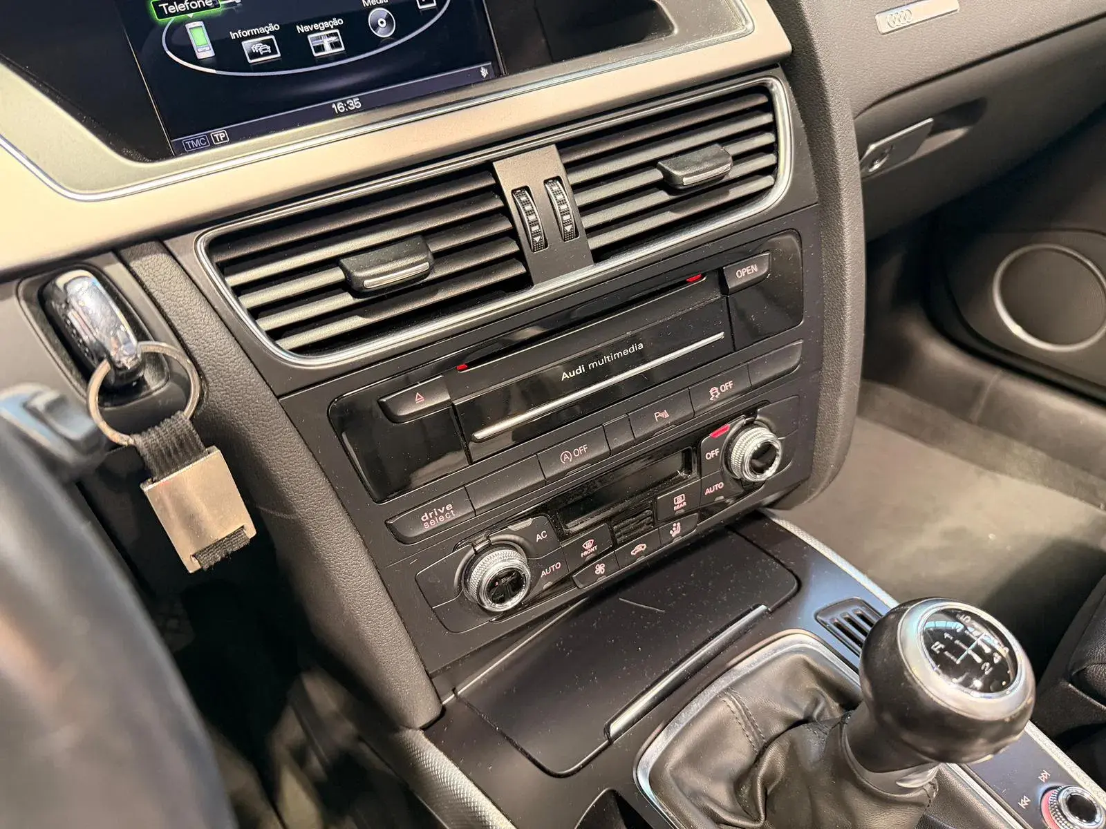 Audi A5 Cabrio 2.0 TDi S-line 7