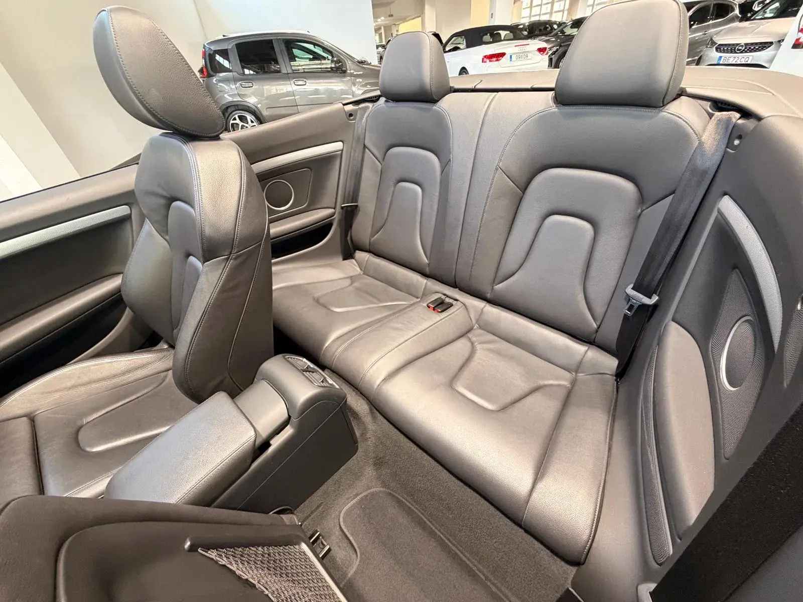 Audi A5 Cabrio 2.0 TDi S-line 14
