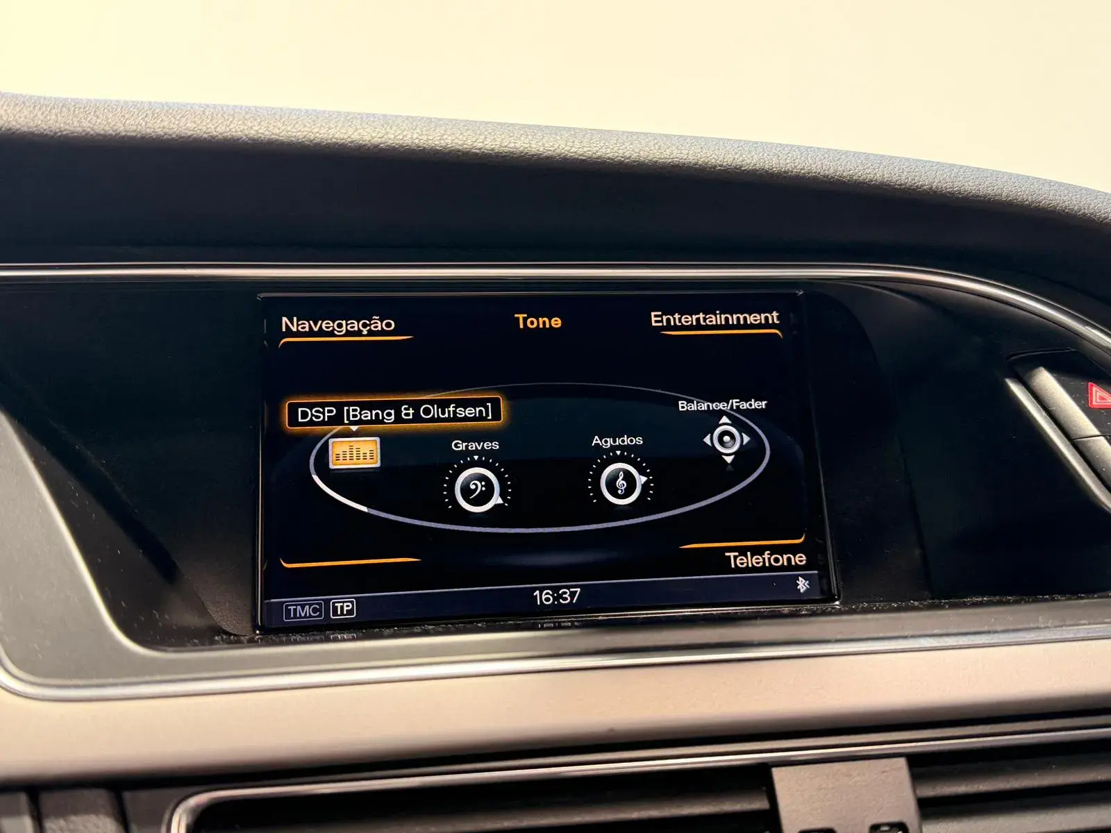 Audi A5 Cabrio 2.0 TDi S-line 24