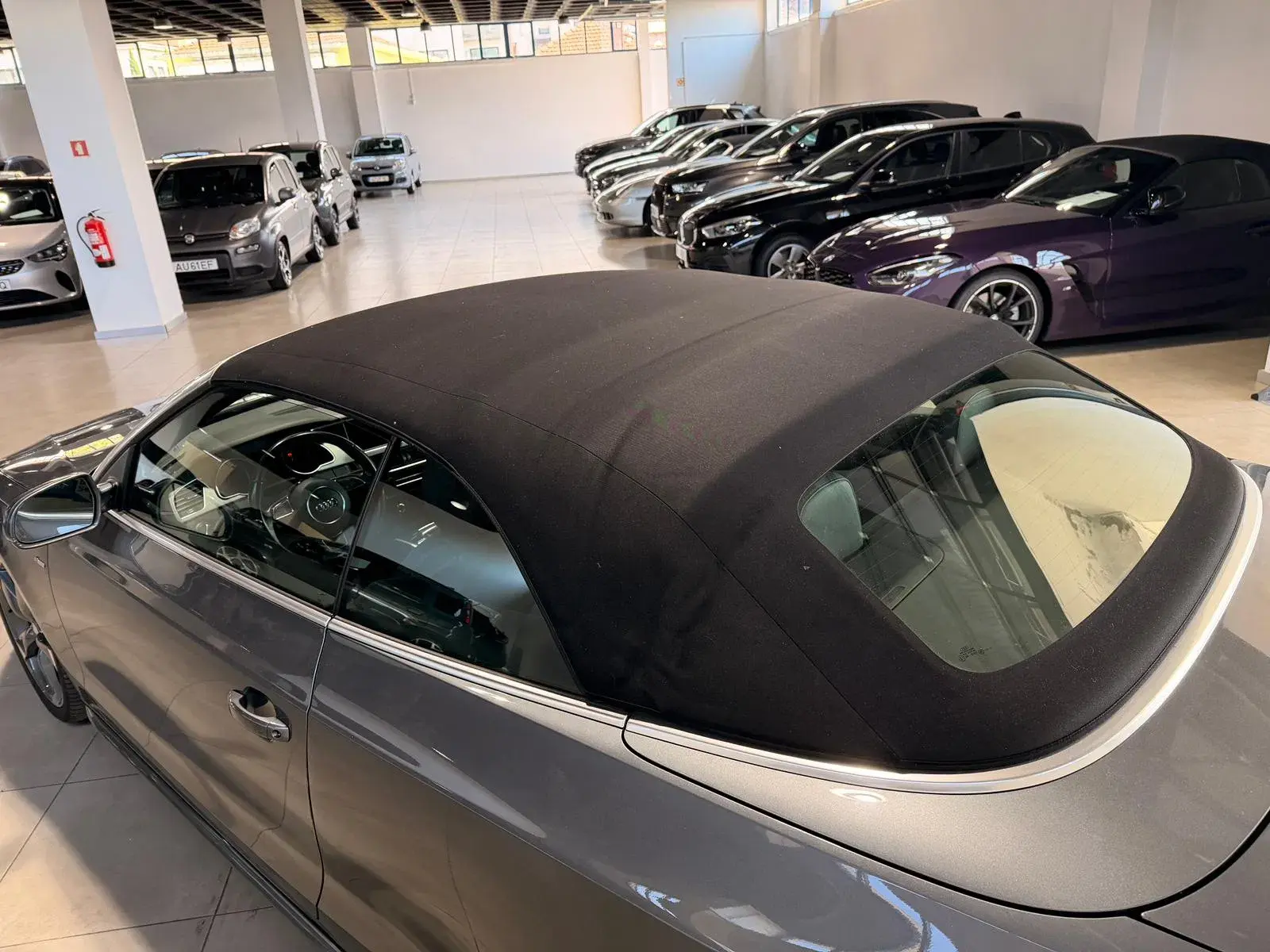 Audi A5 Cabrio 2.0 TDi S-line 32
