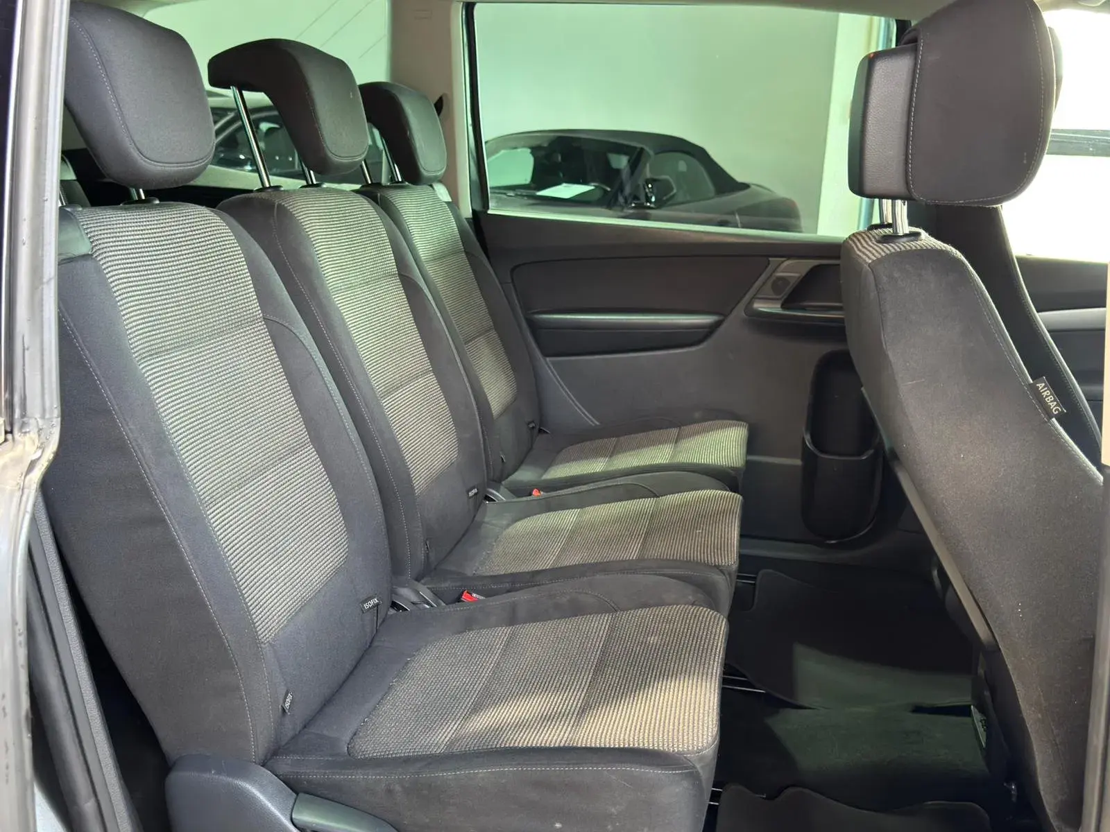 Volkswagen Sharan 2.0 TDi Confortline 24