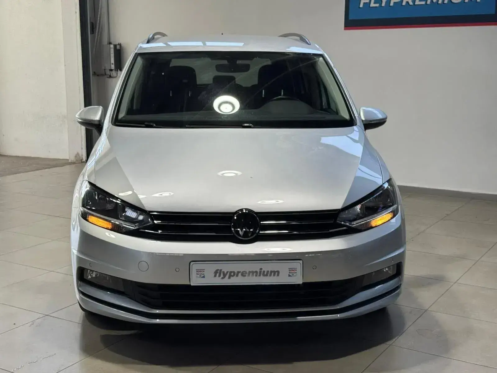 Volkswagen Touran 2.0 TDI Confortline 4