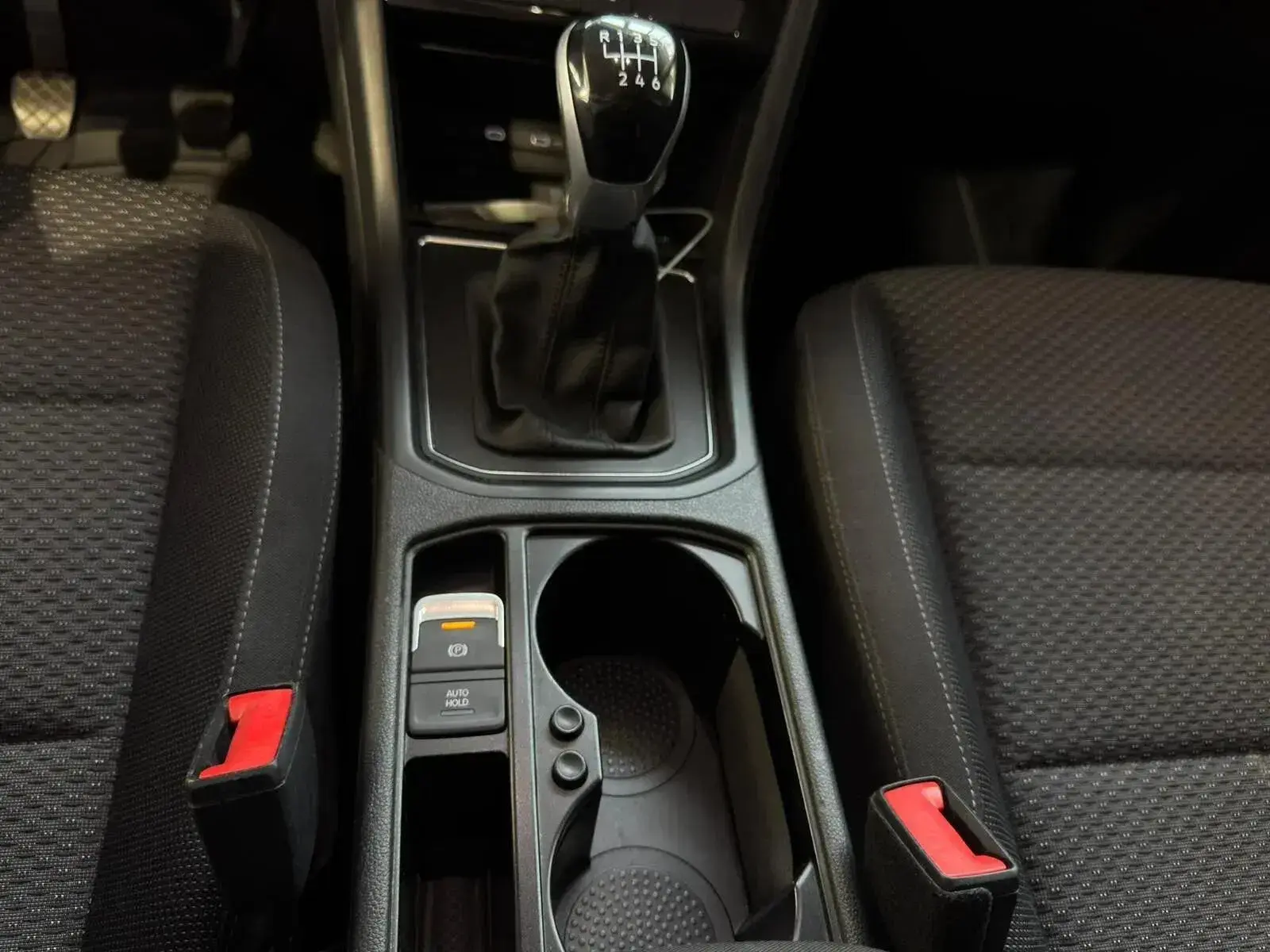 Volkswagen Touran 2.0 TDI Confortline 11