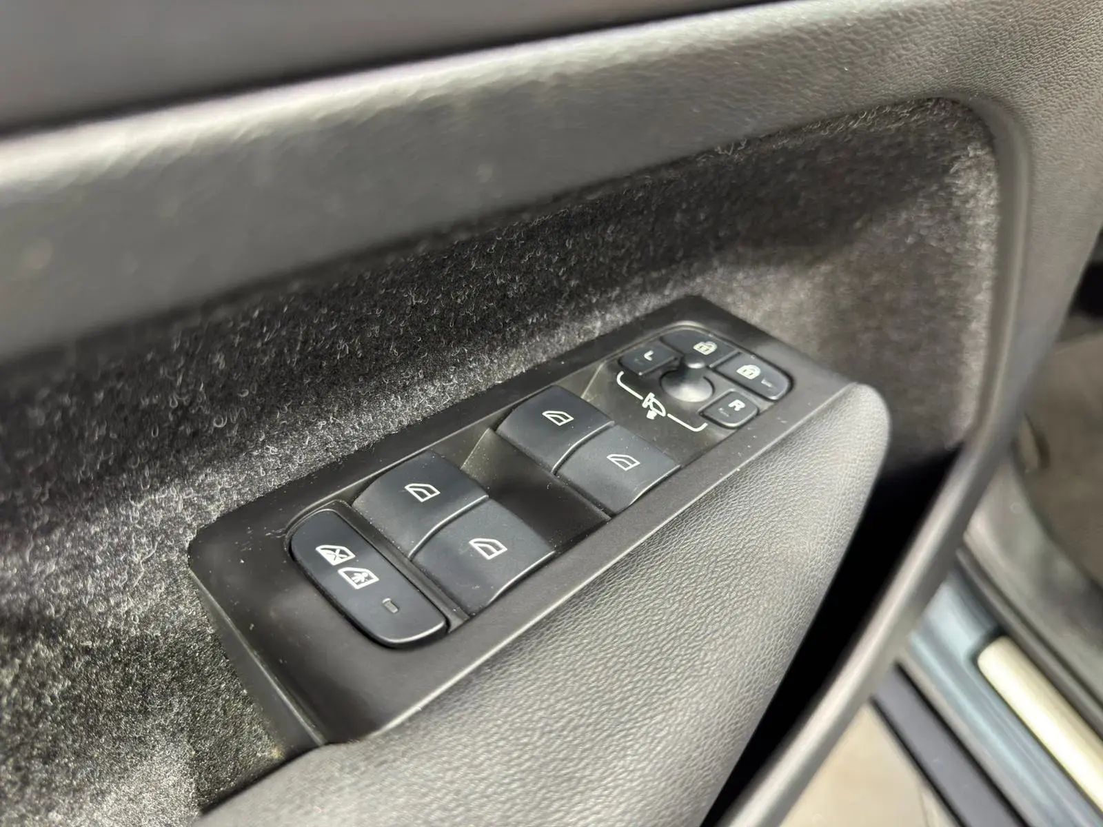 Volvo XC 40 1.5 T5 PHEV Inscription 7
