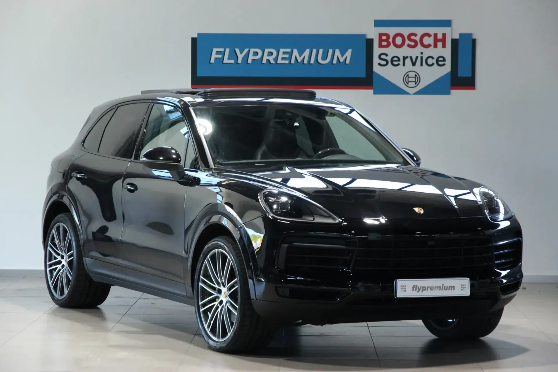 Porsche Cayenne E-Hybrid Platinum Edition 1