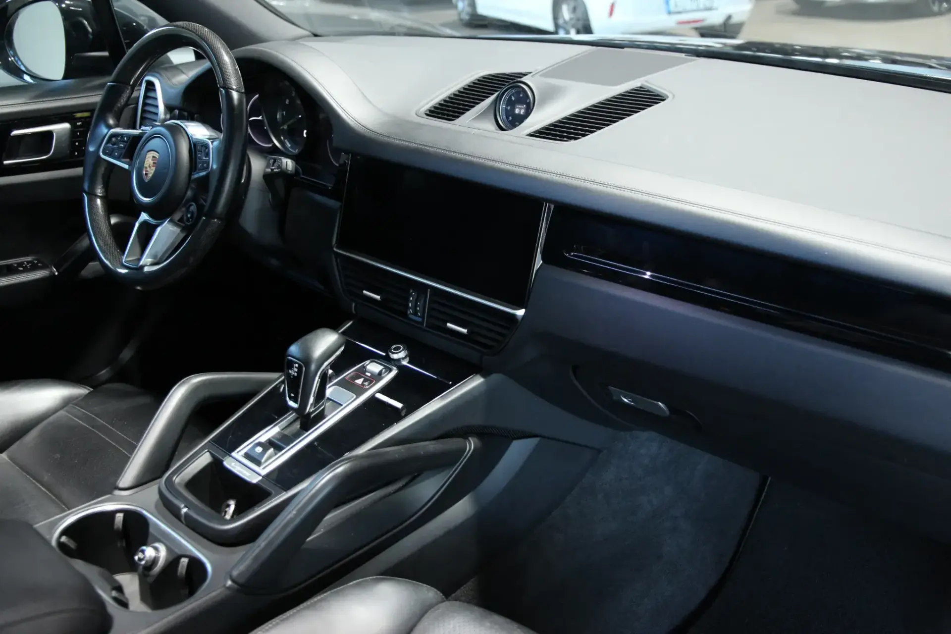 Porsche Cayenne E-Hybrid Platinum Edition 2