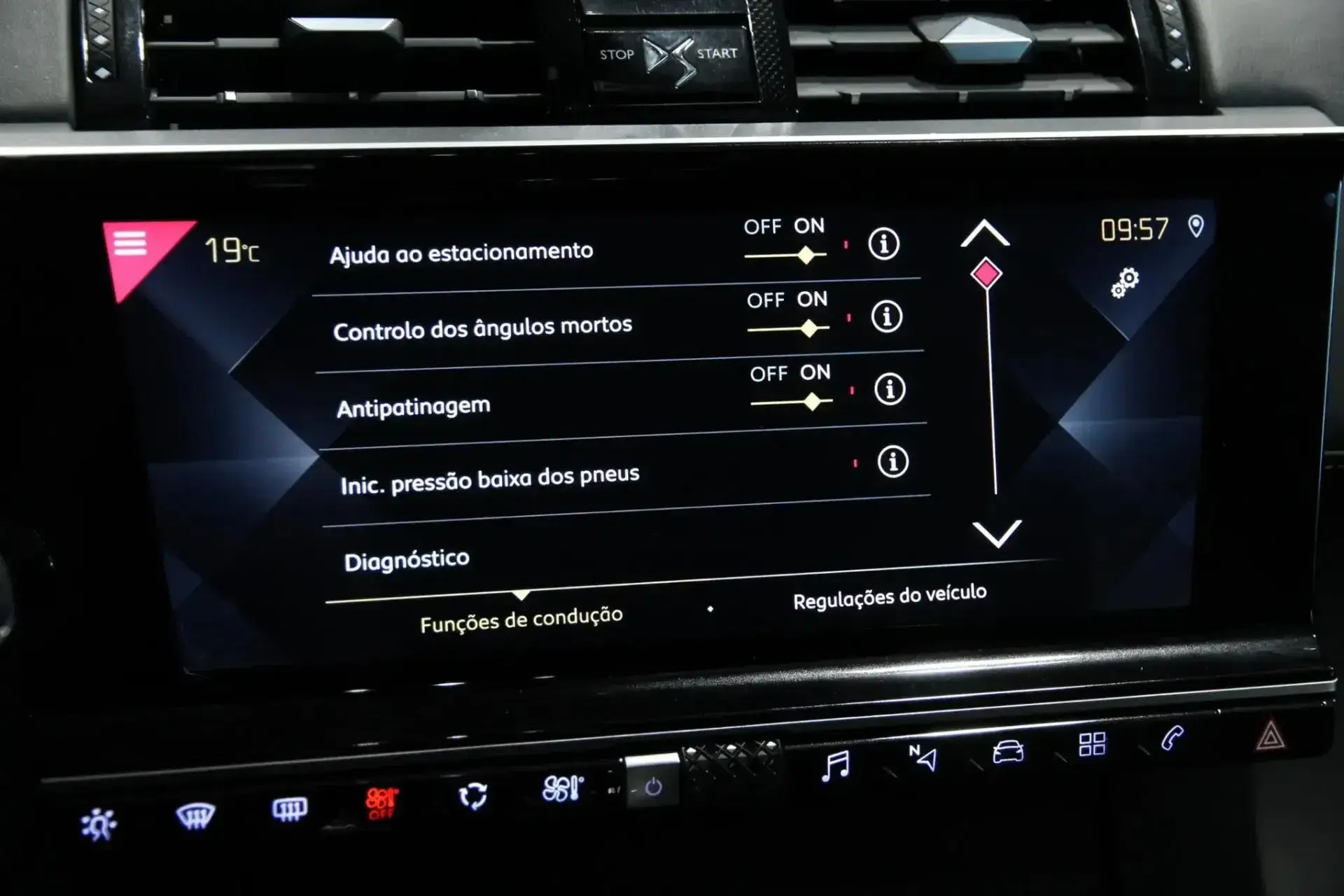 DS DS7 Crossback 1.5 BlueHDi So Chic 13