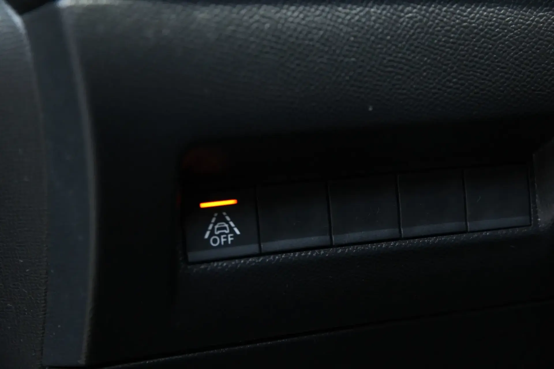 Peugeot 208 1.2 PureTech GT Line 5