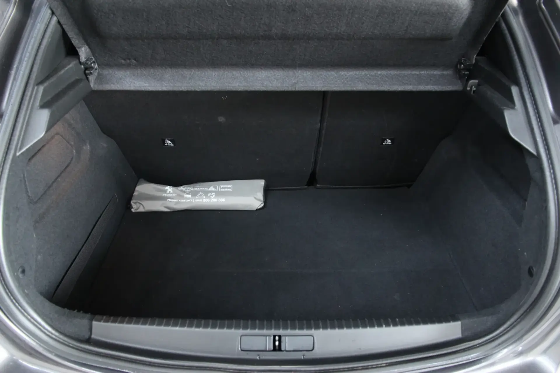 Peugeot 208 1.2 PureTech GT Line 22