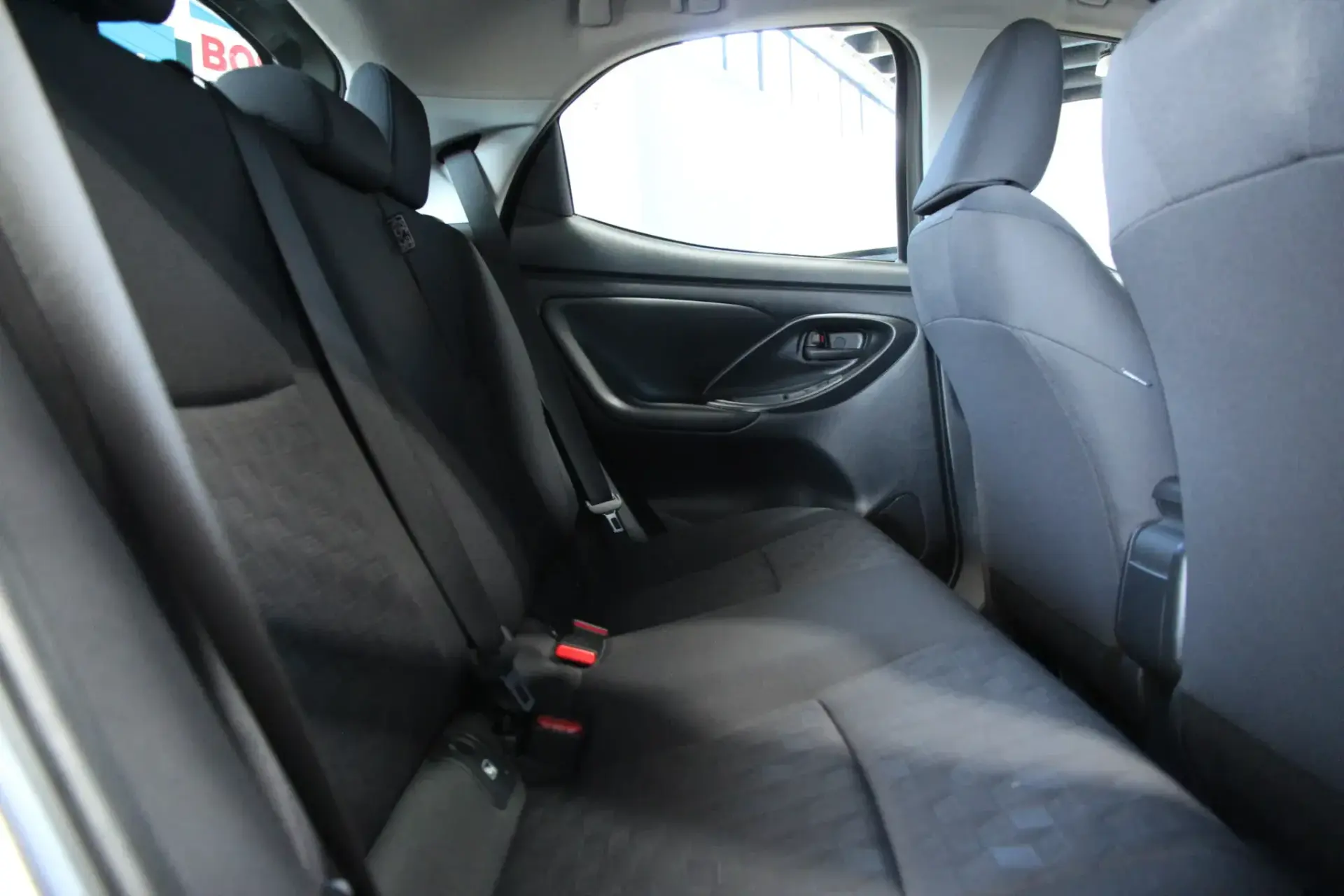 Toyota Yaris 1.5 HDF Comfort 3