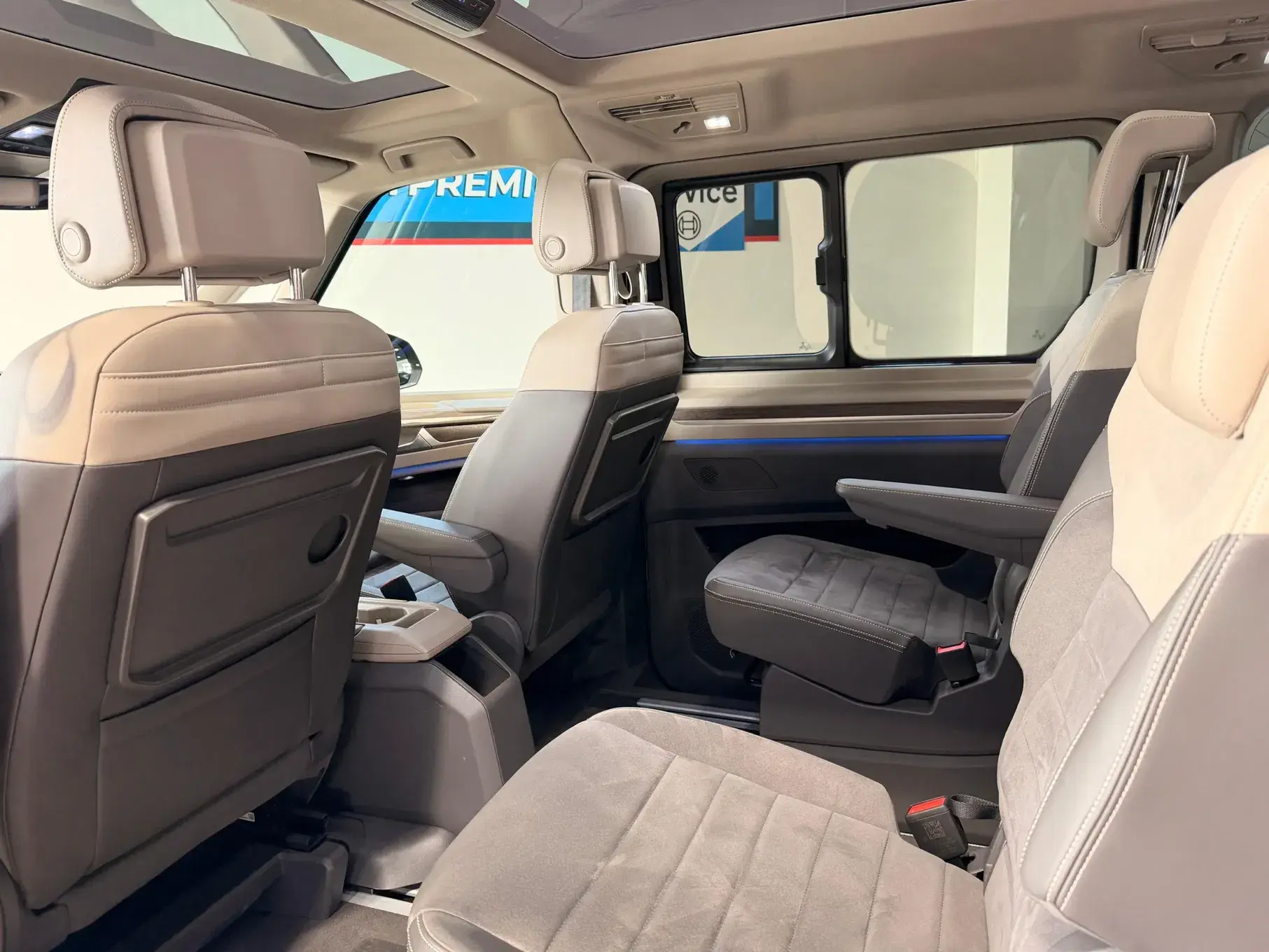 Volkswagen Multivan 2.0 TDI Style DSG 10