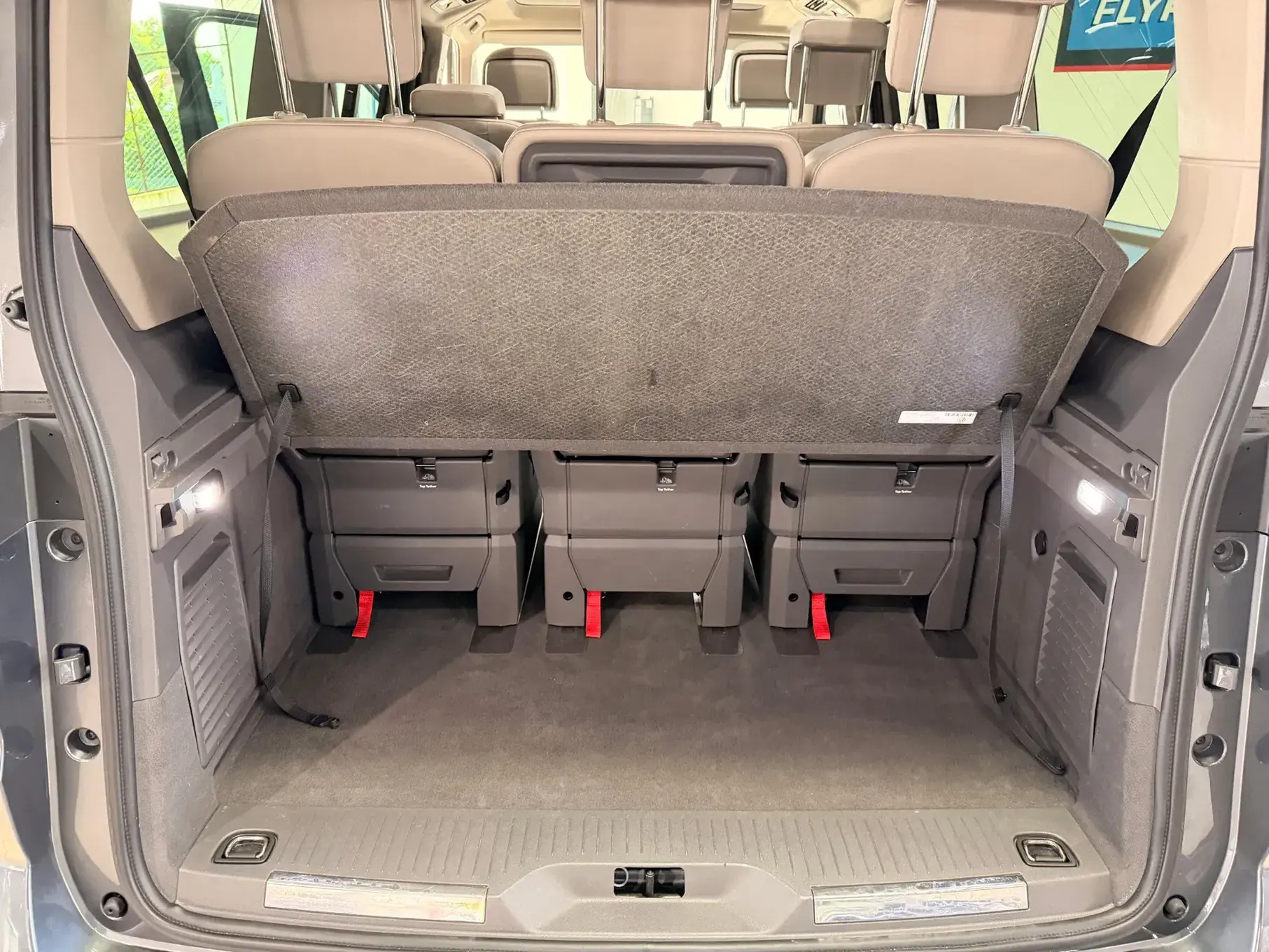 Volkswagen Multivan 2.0 TDI Style DSG 20