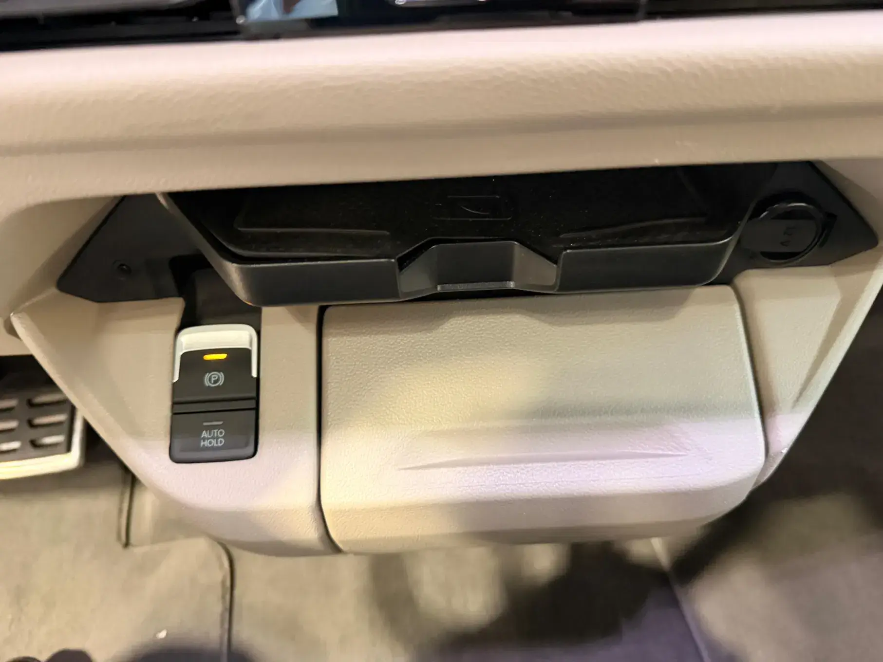 Volkswagen Multivan 2.0 TDI Style DSG 29