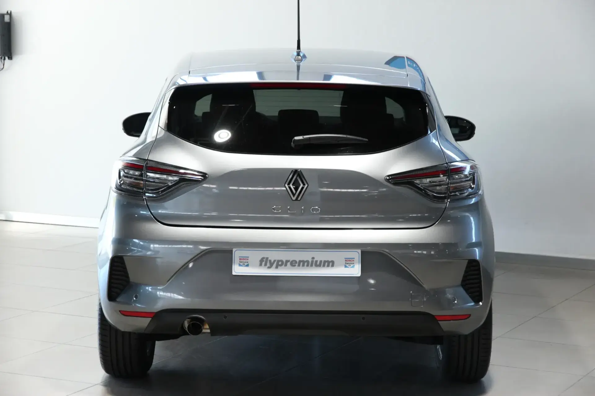 Renault Clio 1.0 TCe Evolution Bi-Fuel 12