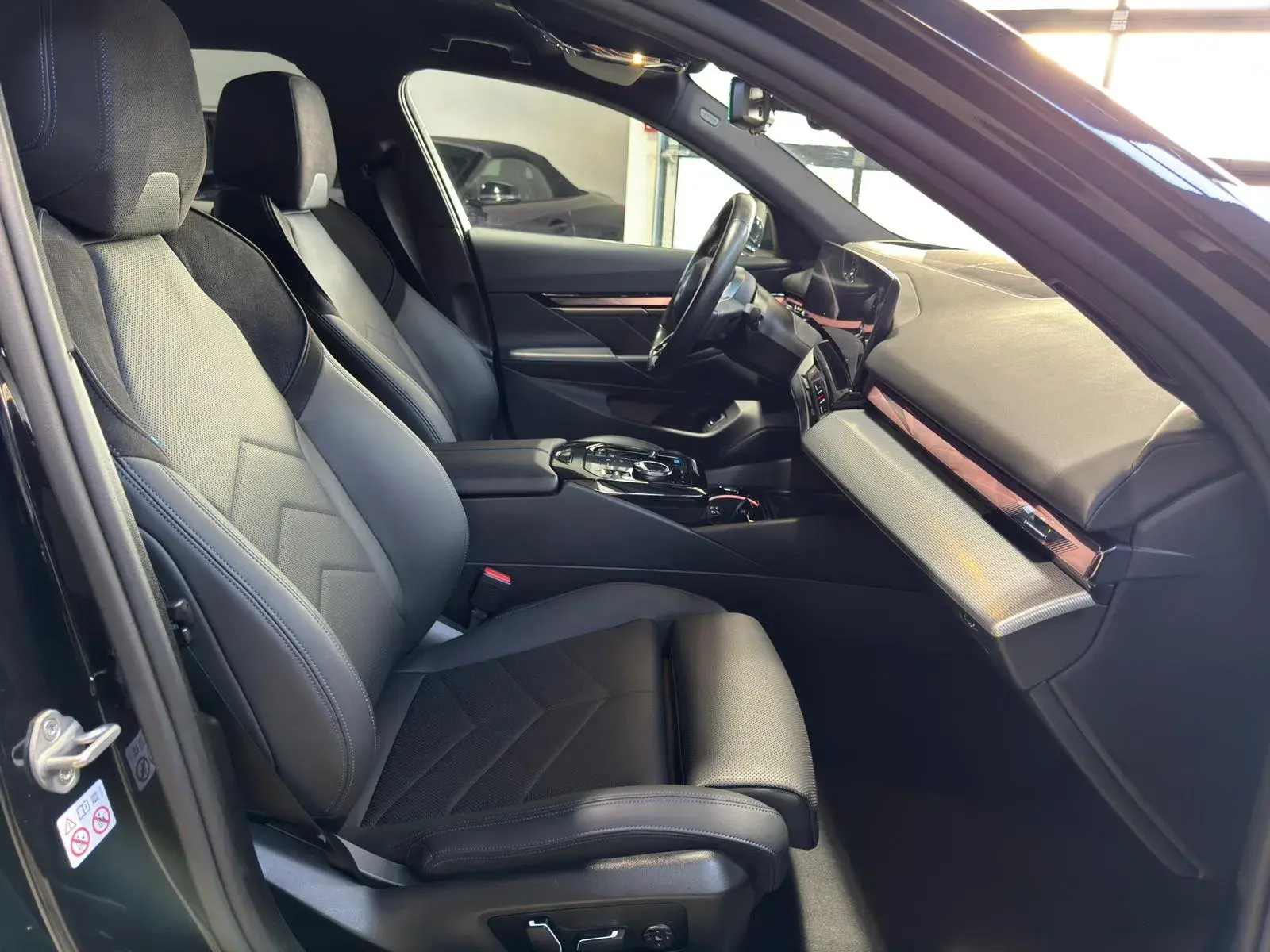 BMW i5 eDrive40 Edição Desportiva M 3