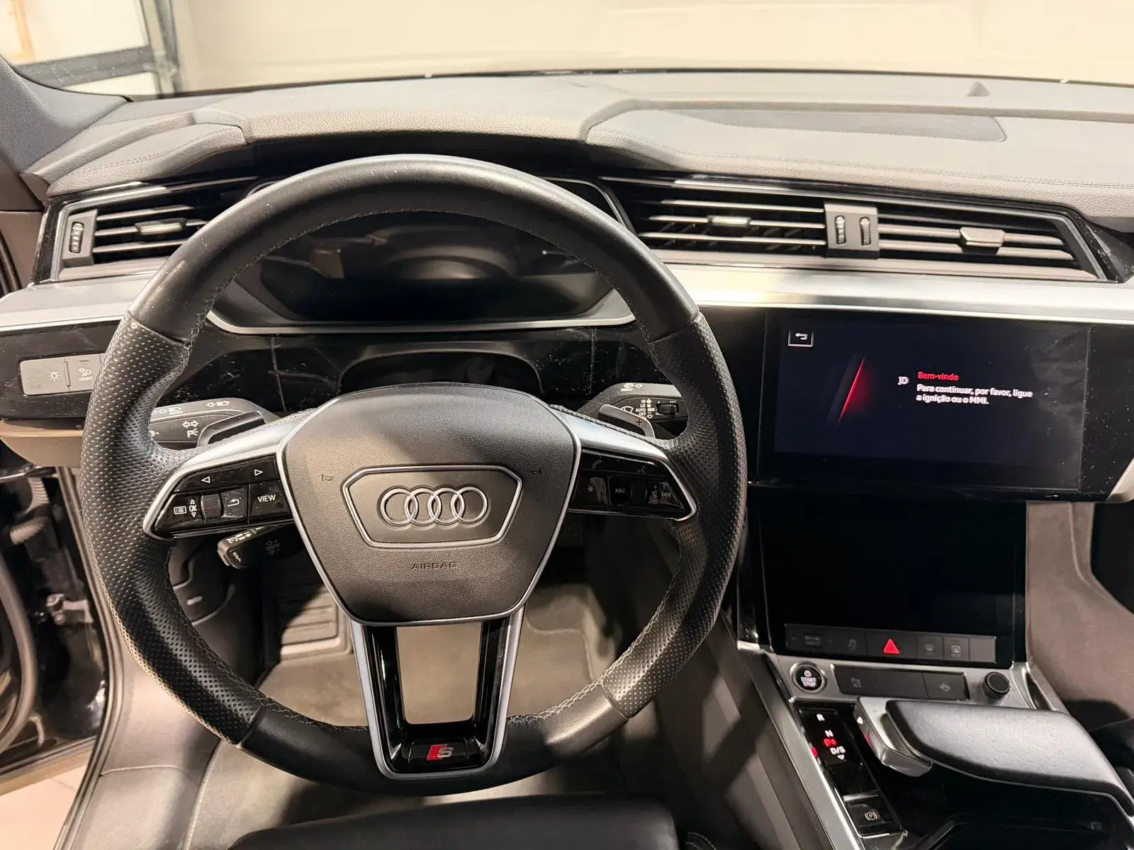 Audi e-tron 55 quattro S line 5