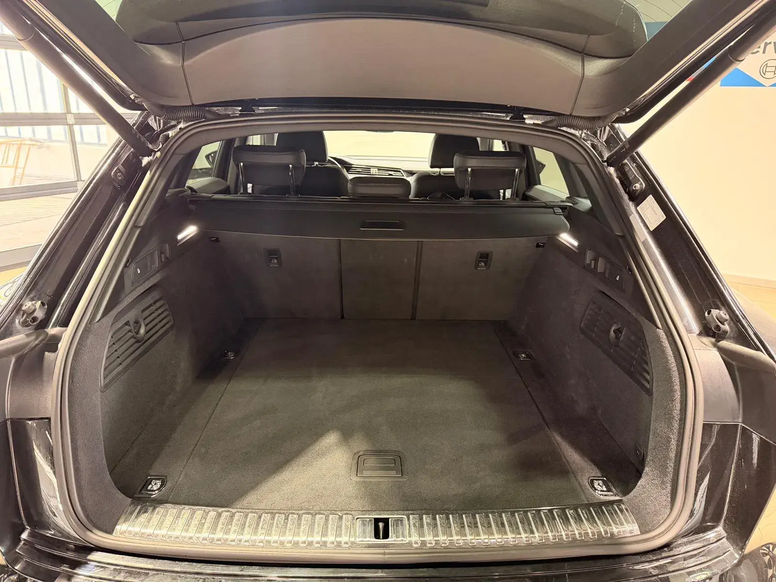 Audi e-tron 55 quattro S line 10