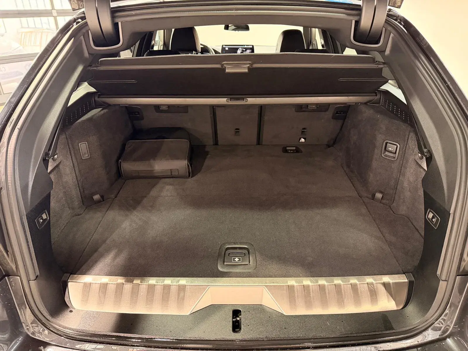 BMW 530 e Pack Desportivo M 9