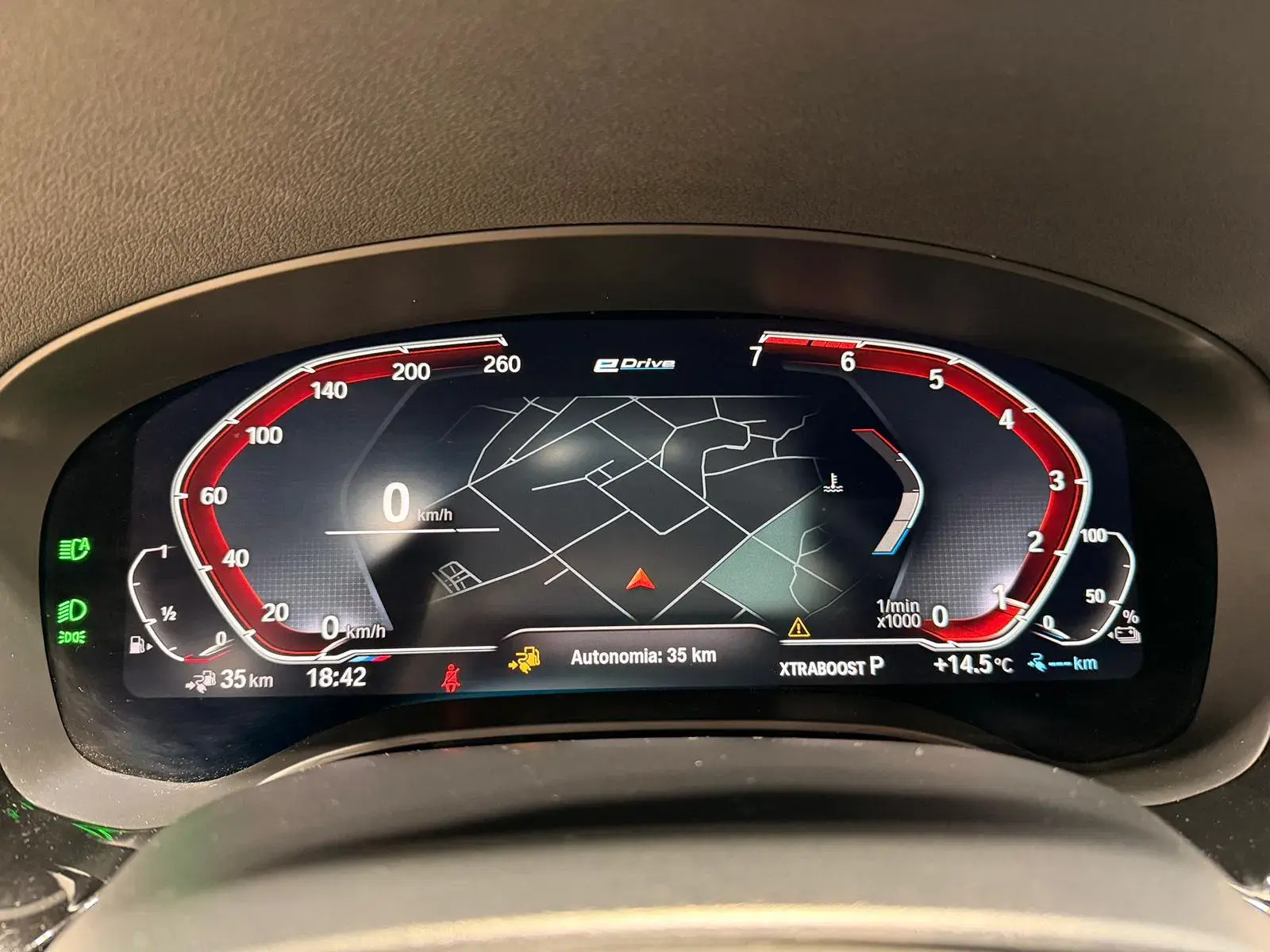 BMW 530 e Pack Desportivo M 31