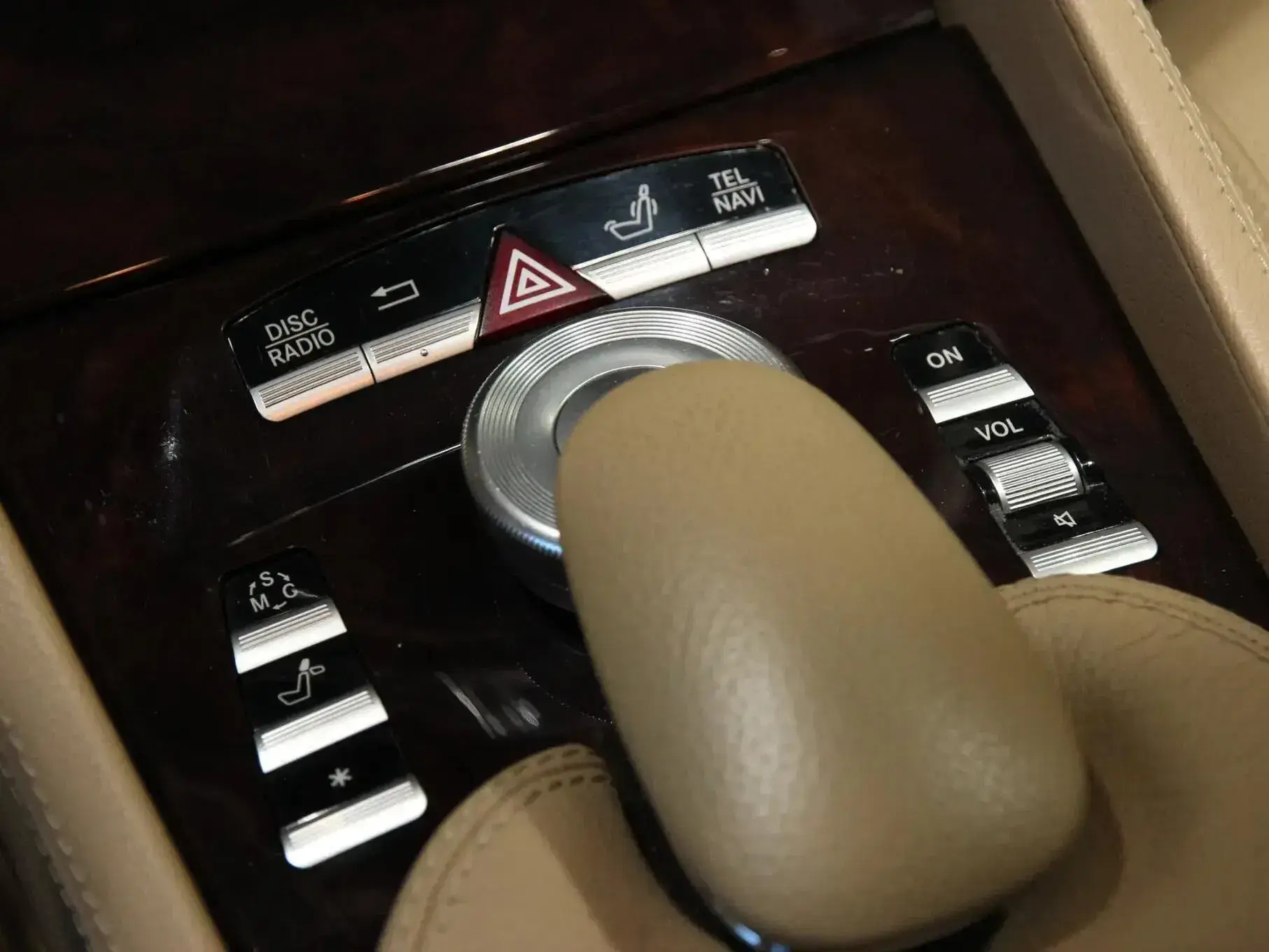 Mercedes-Benz CL 500 Standard 29