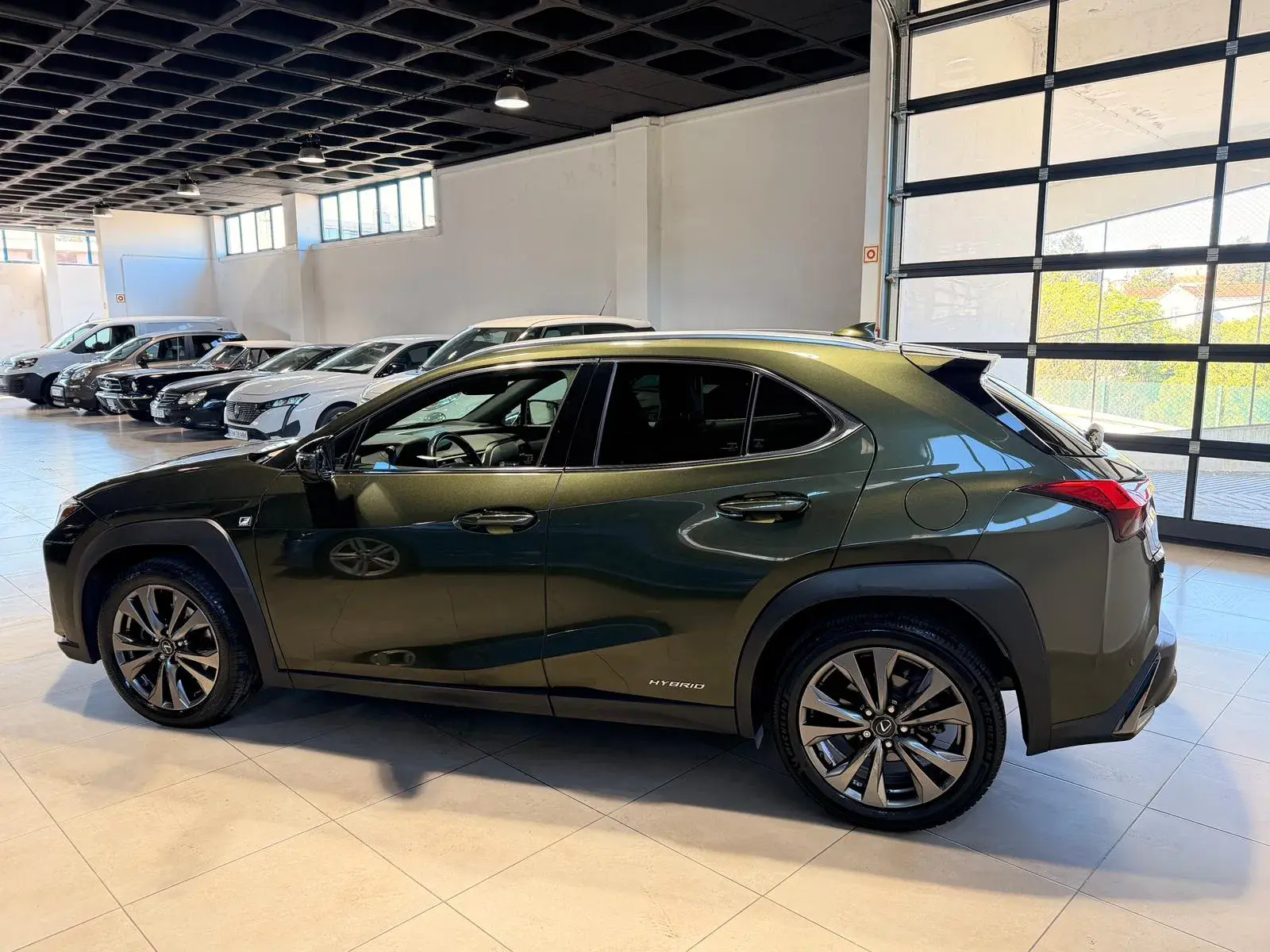 Lexus UX 250h F Sport 34