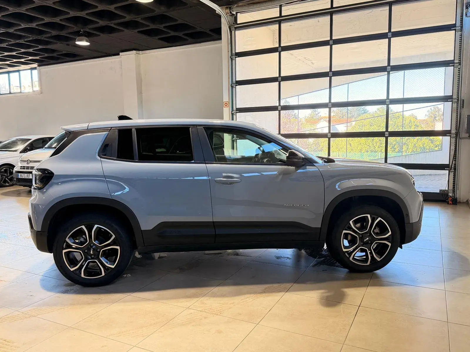 Jeep Avenger 1.2 e-Hybrid Altitude DCT 38