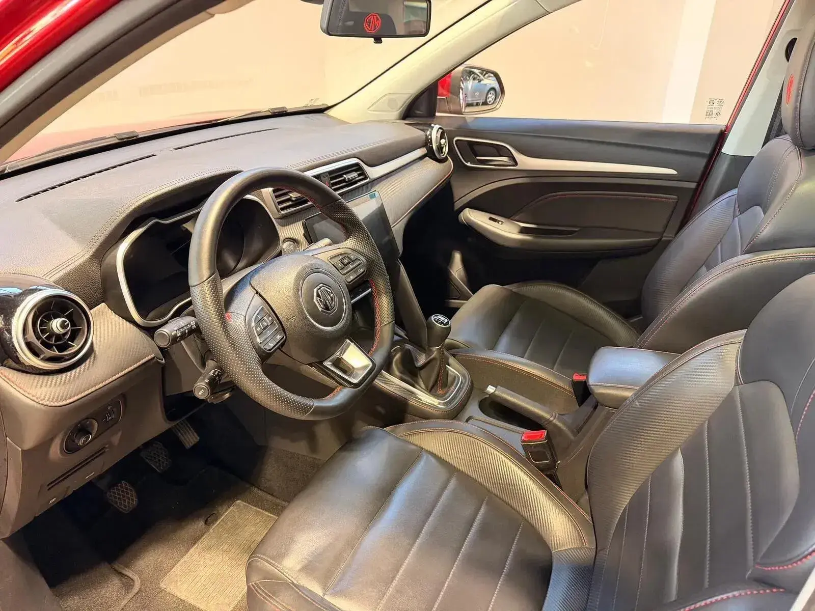 MG ZS 1.0 T-GDI Luxury 26