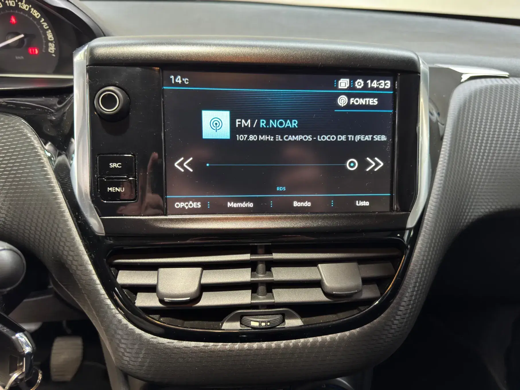 Peugeot 208 1.2 PureTech Style 16
