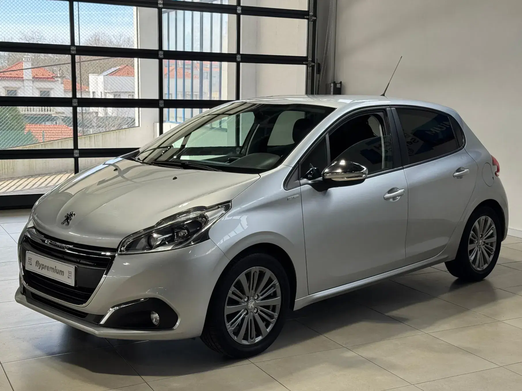 Peugeot 208 1.2 PureTech Style 25