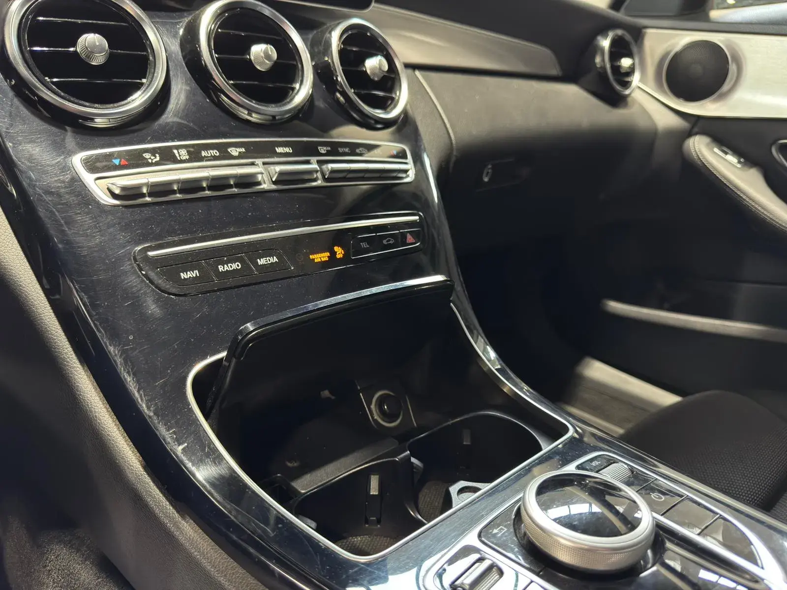 Mercedes-Benz C 220 d Avantgarde 24