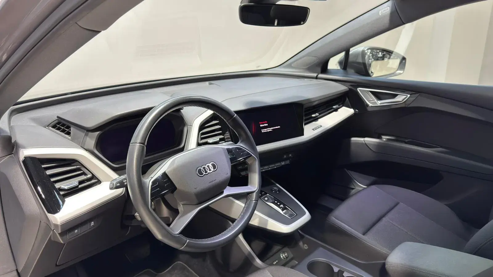 Audi Q4 Sportback e-tron Outro 10