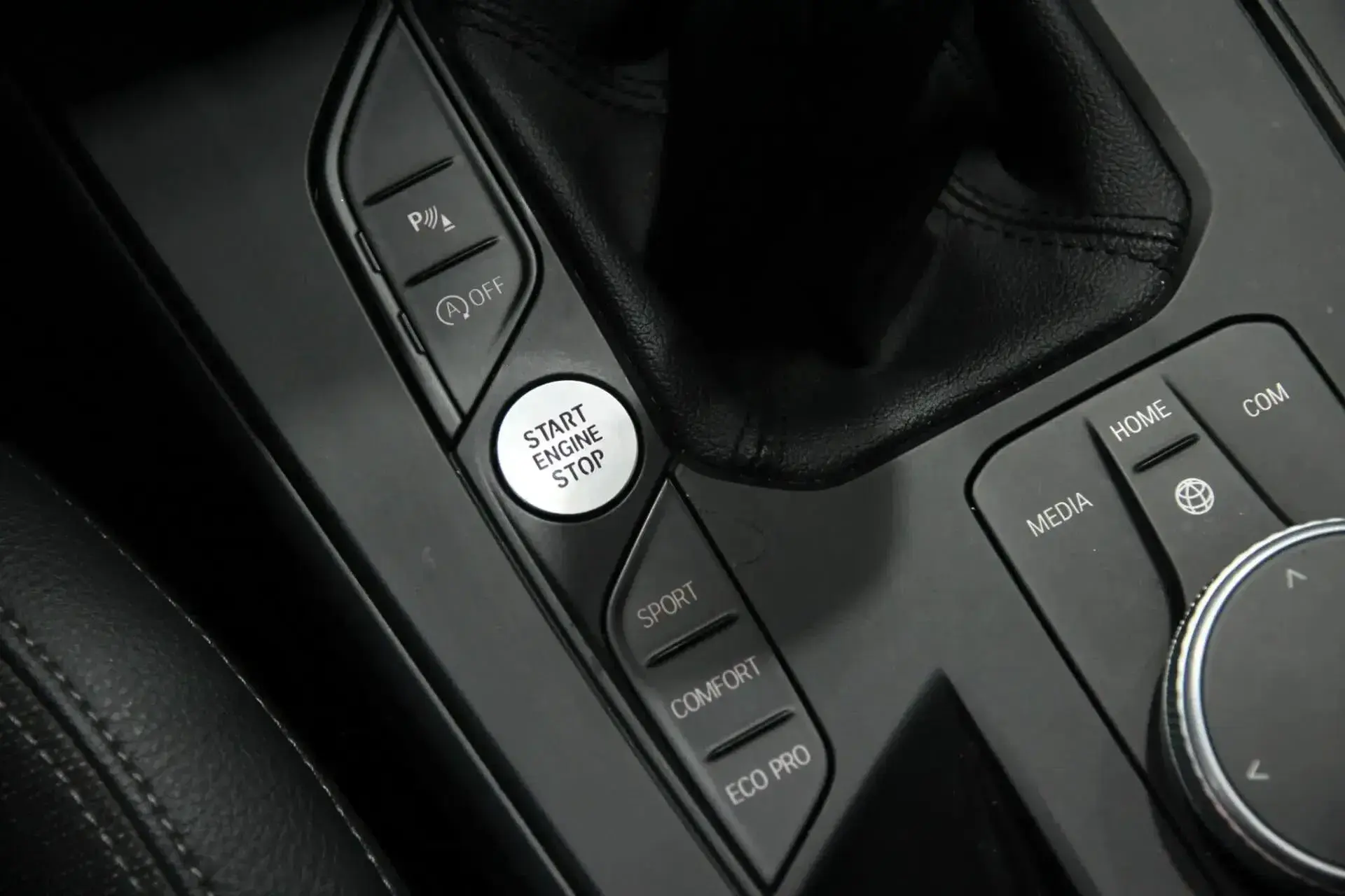 BMW 116 i Advantage 23
