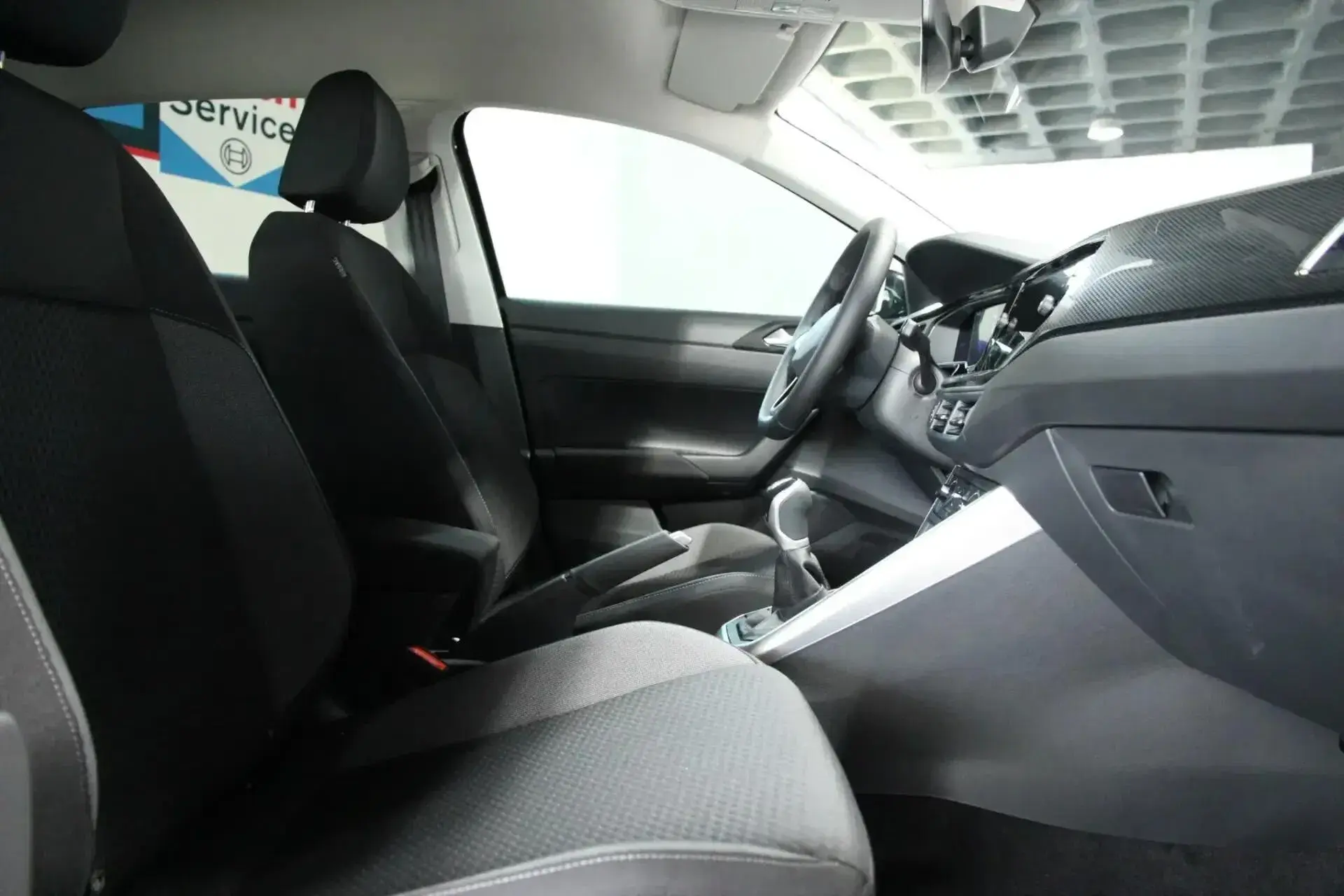 Volkswagen Taigo 1.0 TSI Urban 9