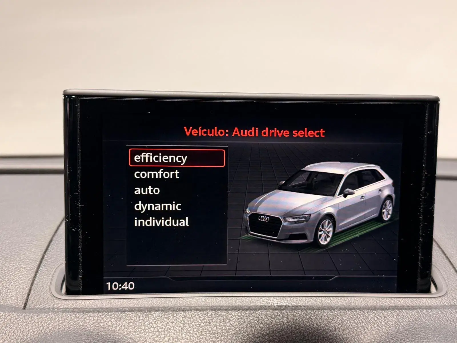 Audi A3 Sportback 1.6 TDI Sport 10