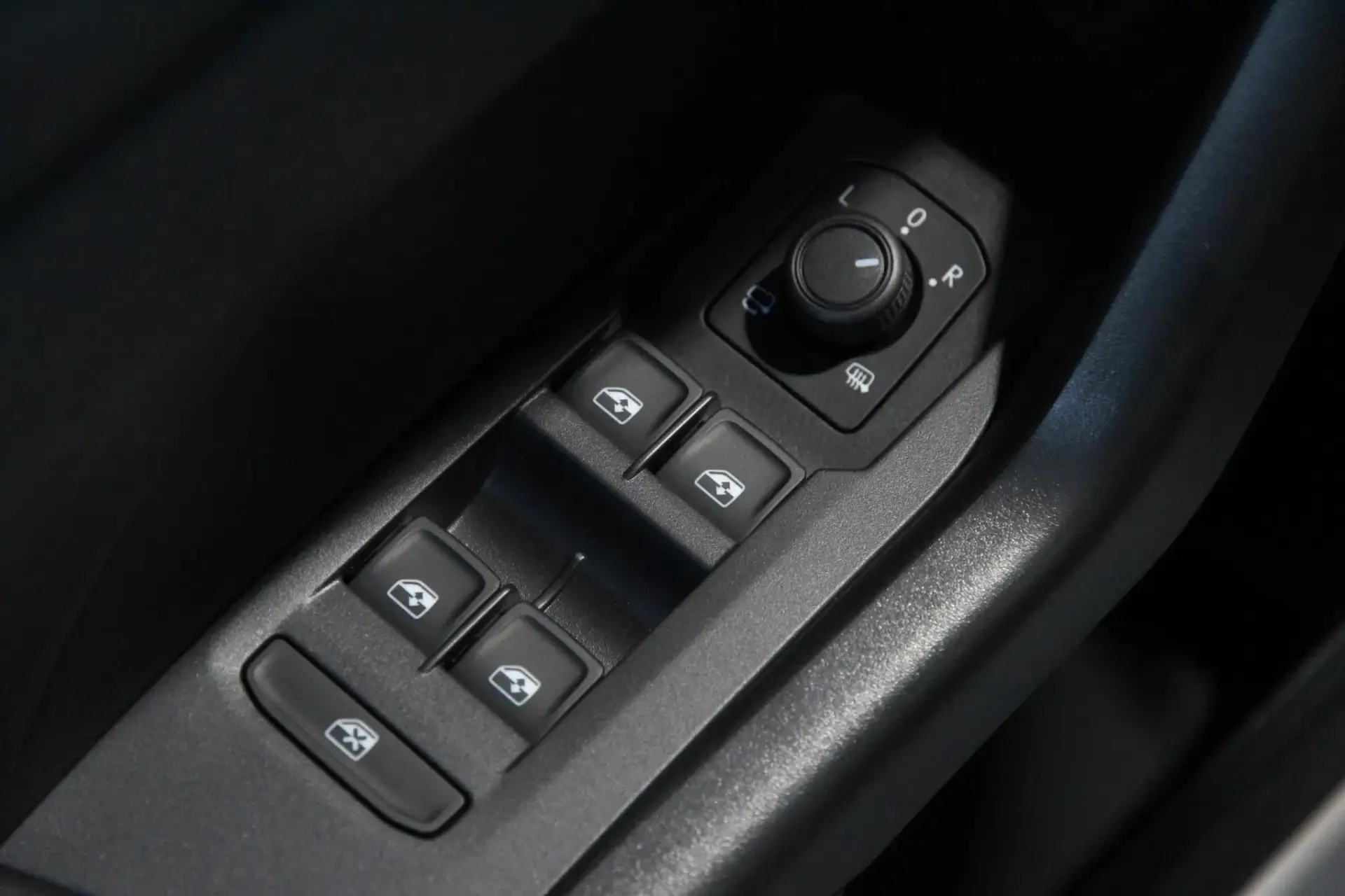 Volkswagen T-Cross 1.0 TSI Urban 10