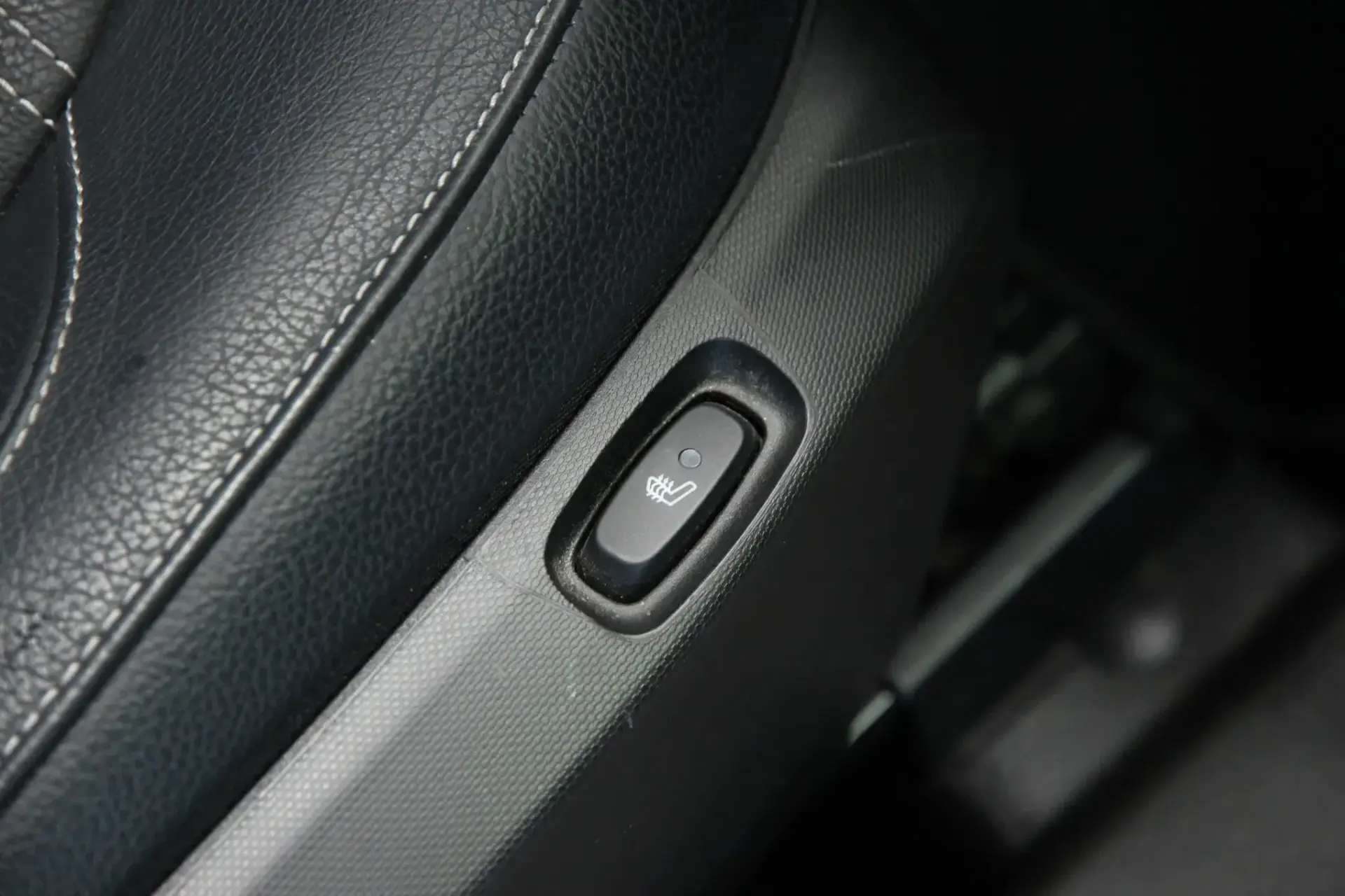 Smart Fortwo Cabrio EQ prime 2