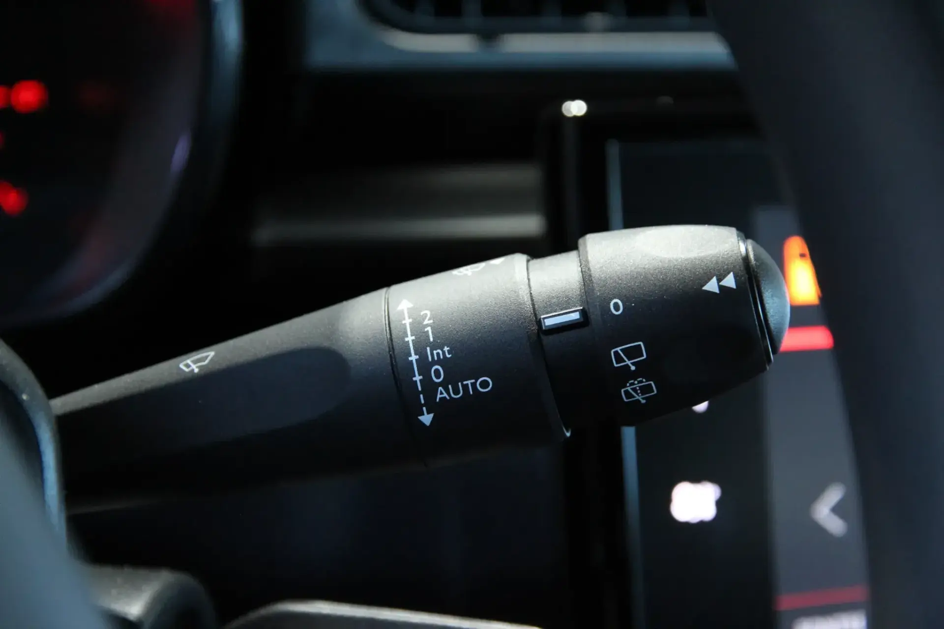 Citroen C3 1.2 PureTech Shine 6