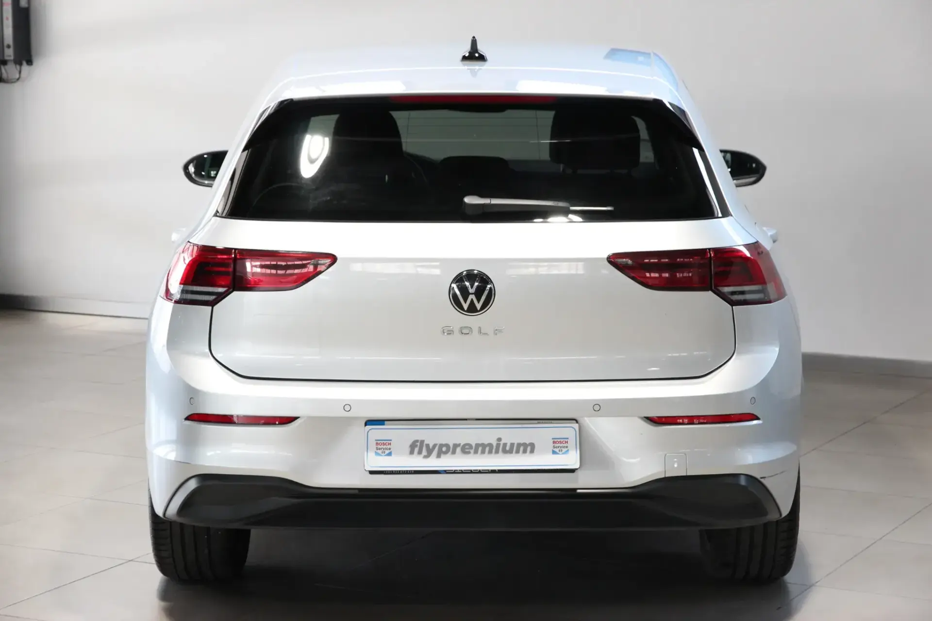 Volkswagen Golf 1.0 TSI Life 15