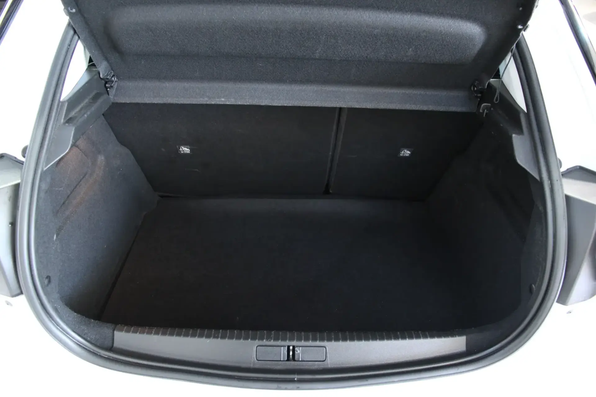 Opel Corsa 1.2 Business 14