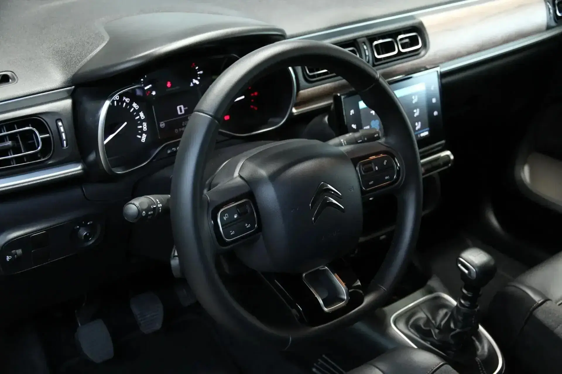 Citroen C3 1.2 PureTech Max 19