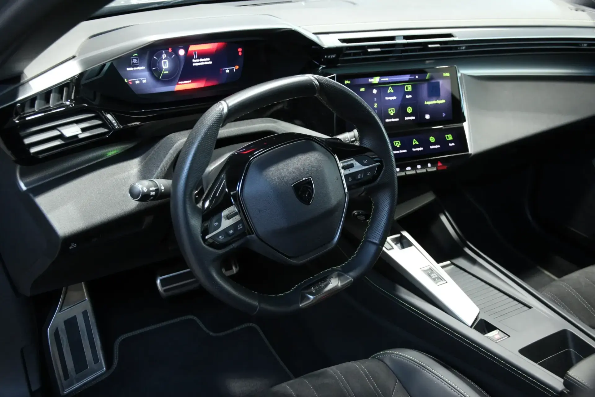 Peugeot 408 1.2 PureTech GT EAT8 31